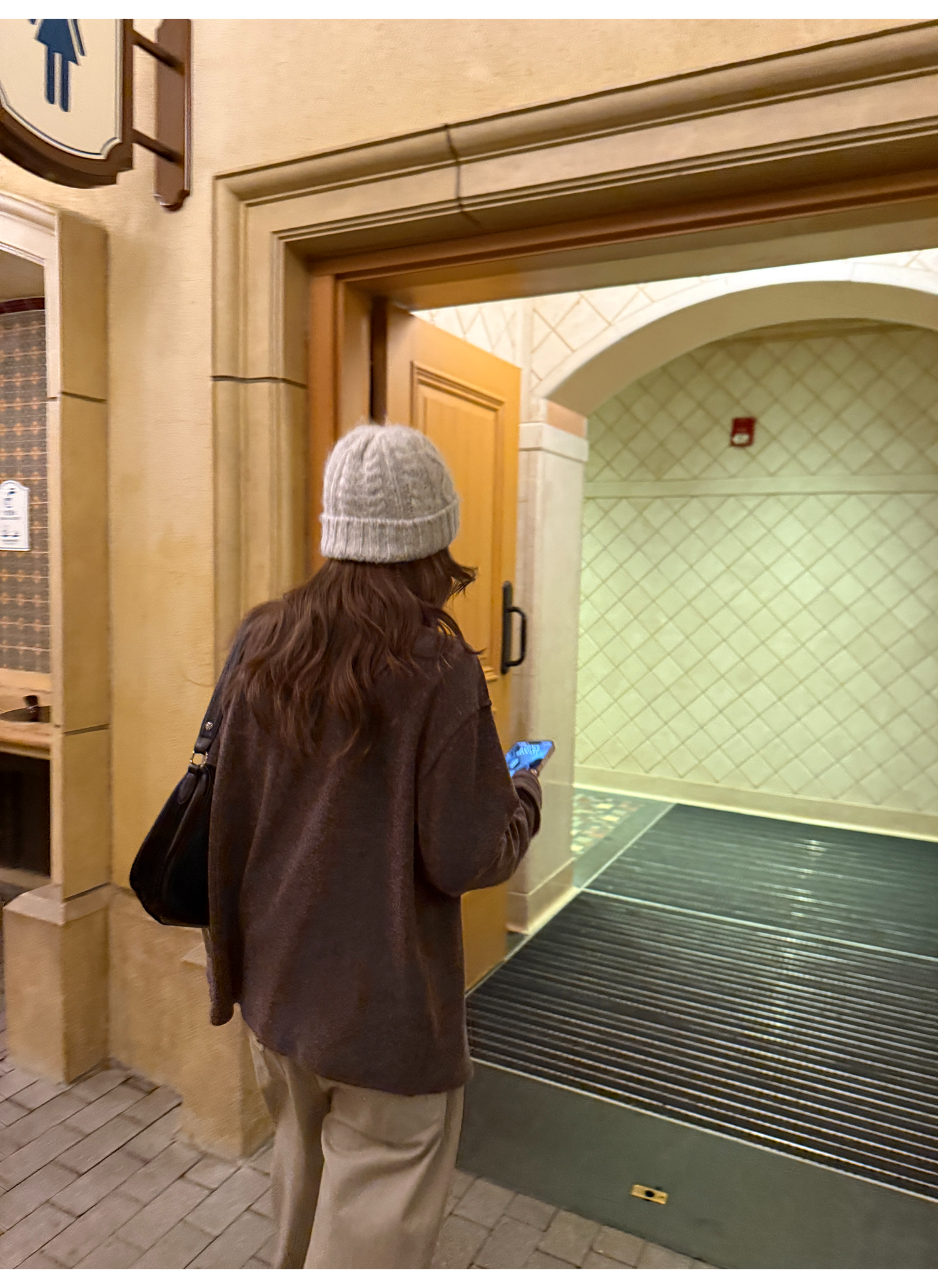 LelyMooch Vネック フェイクウールカーディガン 秋LEM234