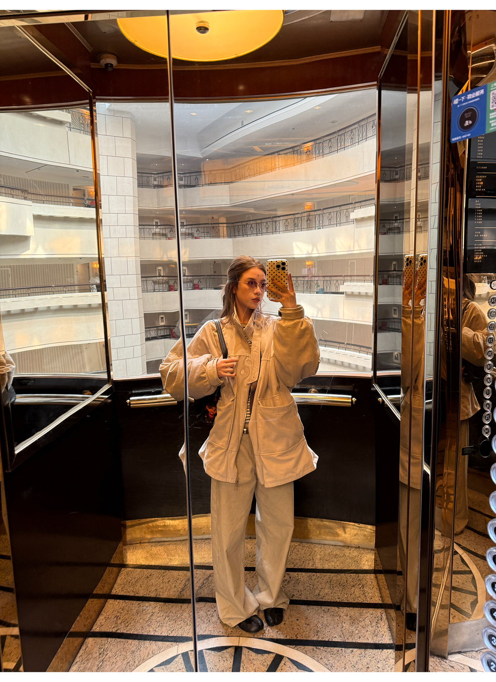 LelyMooch ウォッシュ加工×スタッズワイドパンツ　LEM243