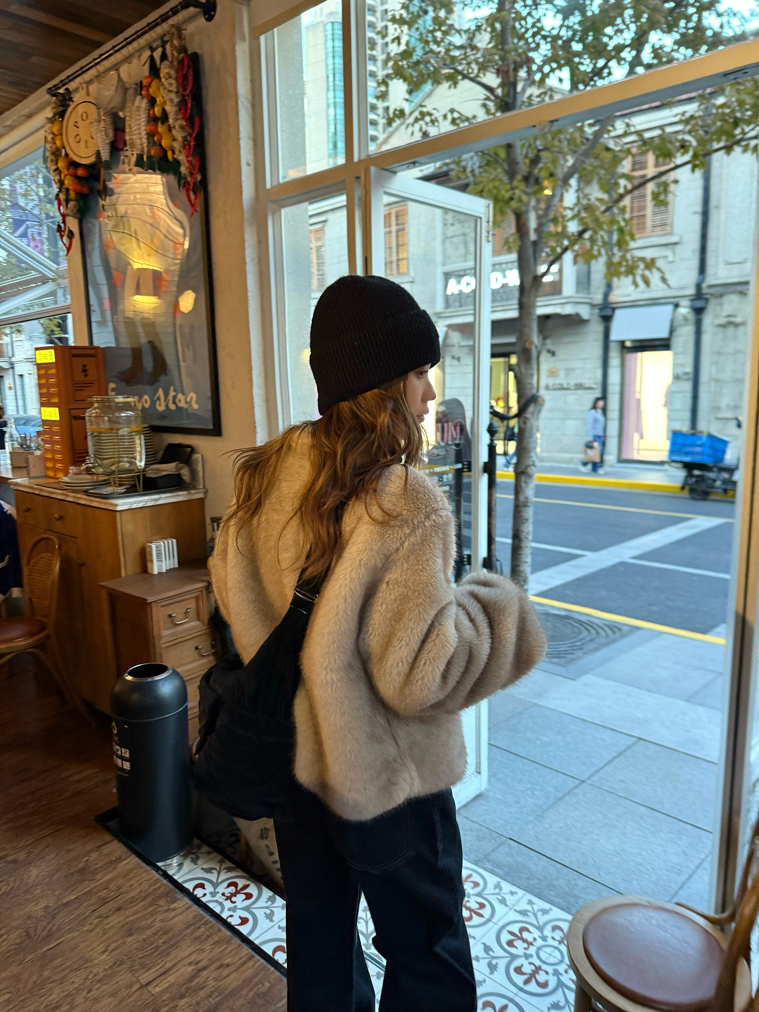 LelyMooch ふわふわエコファーコート｜オートミール  LEM268