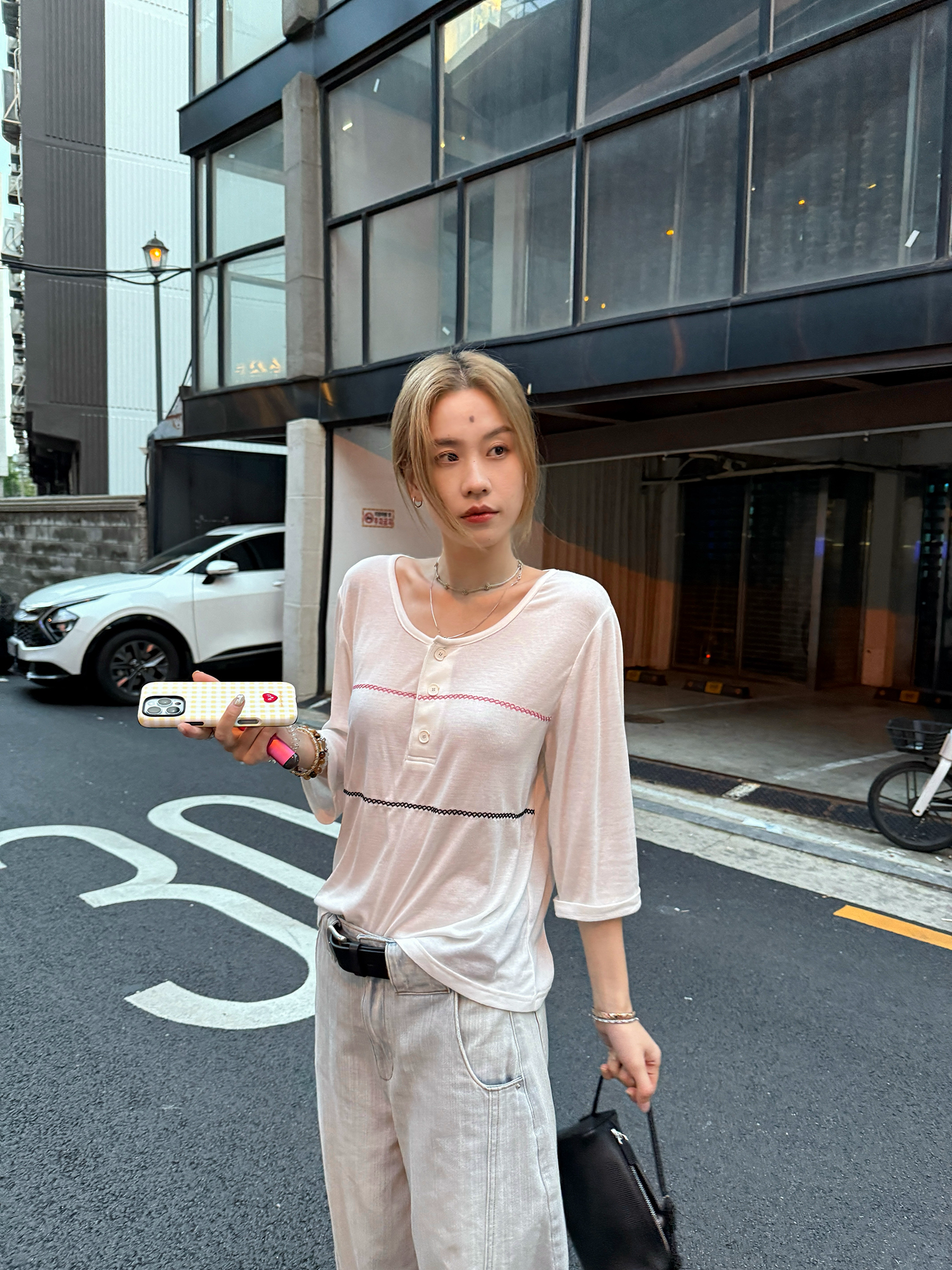 LelyMooch シアー素材×配色ステッチ ヘンリーネック七分袖  LEM178