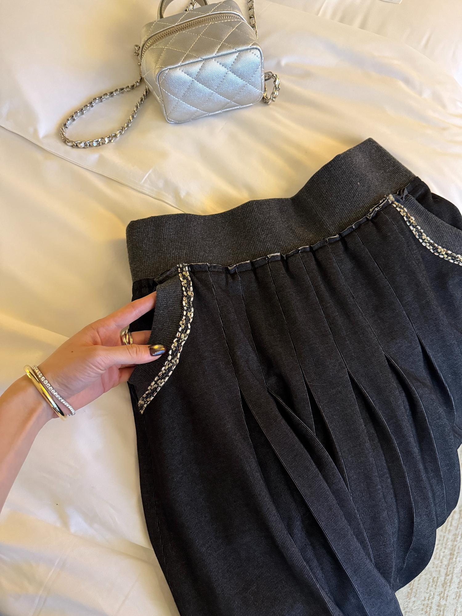 LelyMooch 黒プリーツスカート・ゴムウエスト  LEM277