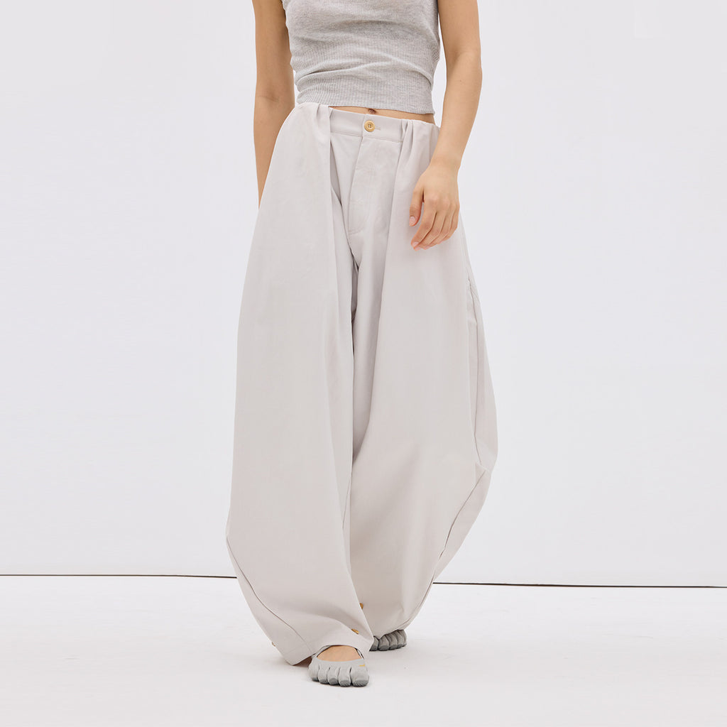 Pantaloni Ampi con Drappeggio Strutturat  LOM057