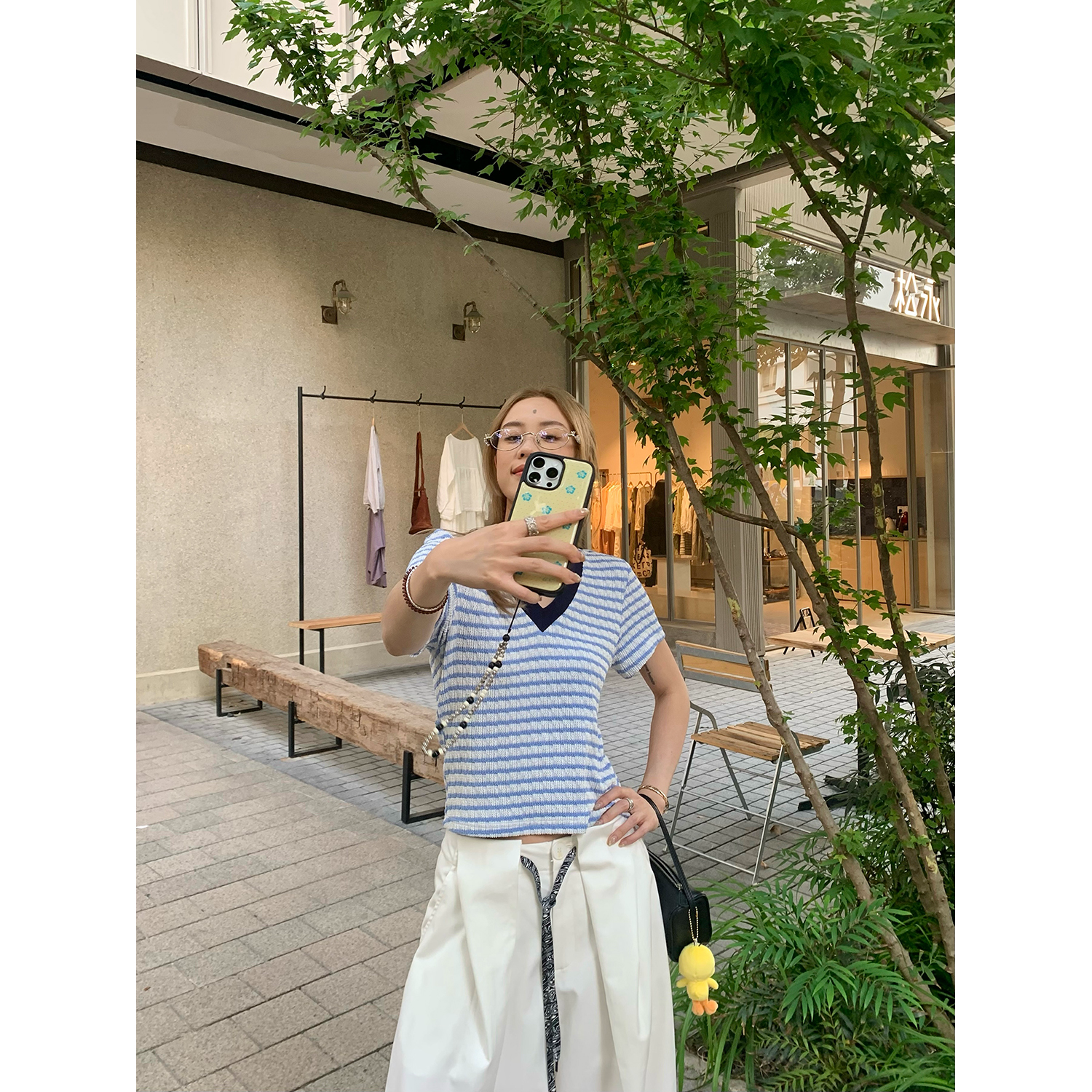 LelyMooch 　ボーダーVネック【夏の推しトップス】LEM154