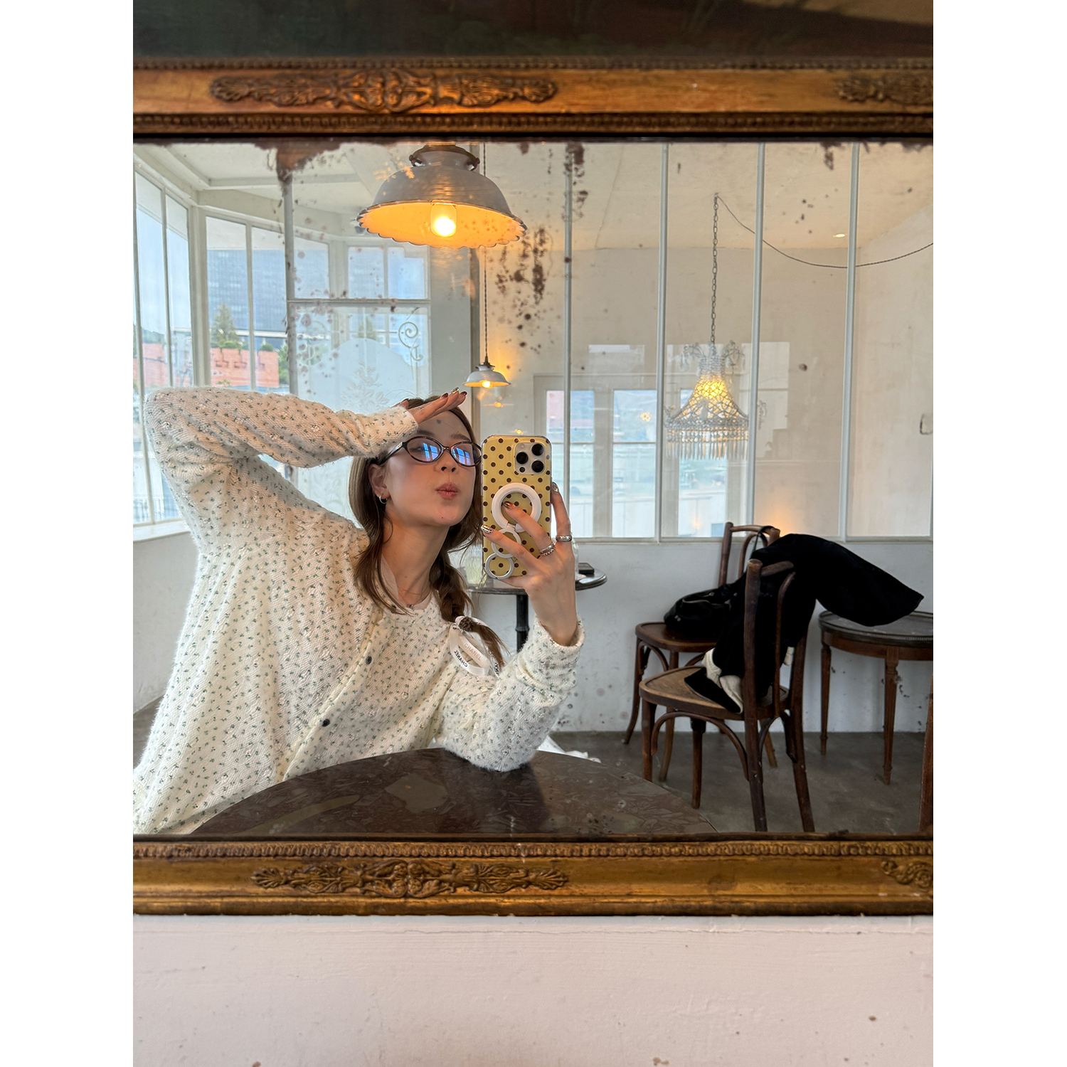 LelyMooch 花柄ふわもちニット　LEM254