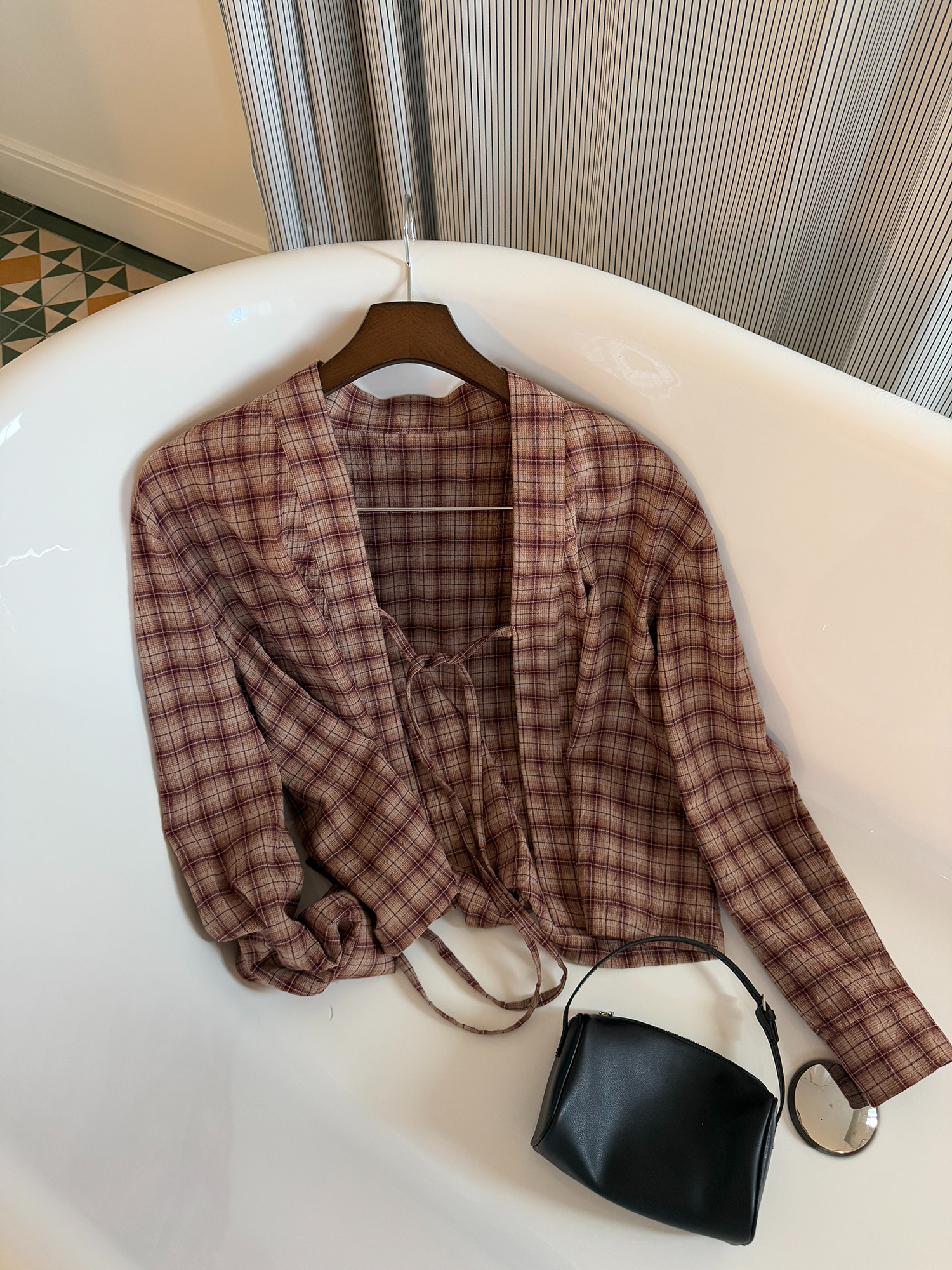 LelyMooch ローブ風リラックスカーデ  LEM211