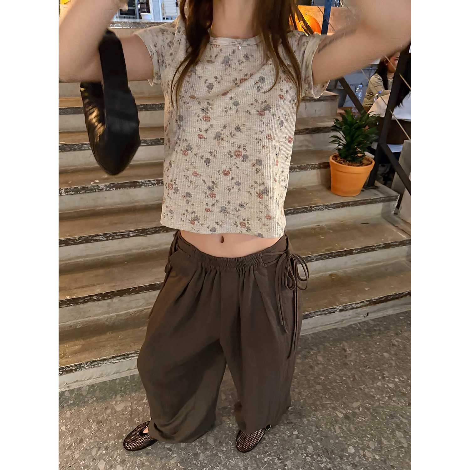 LelyMooch 花柄 ワッフル素材 ショート丈Tシャツ  LEM343