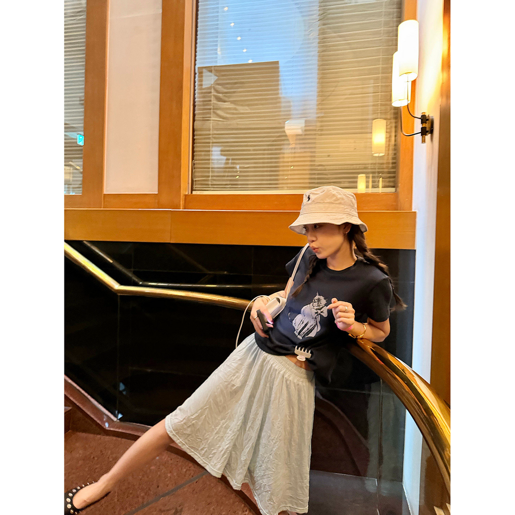 LelyMooch ヴィンテージ風キャットプリントTシャツ  LEM372