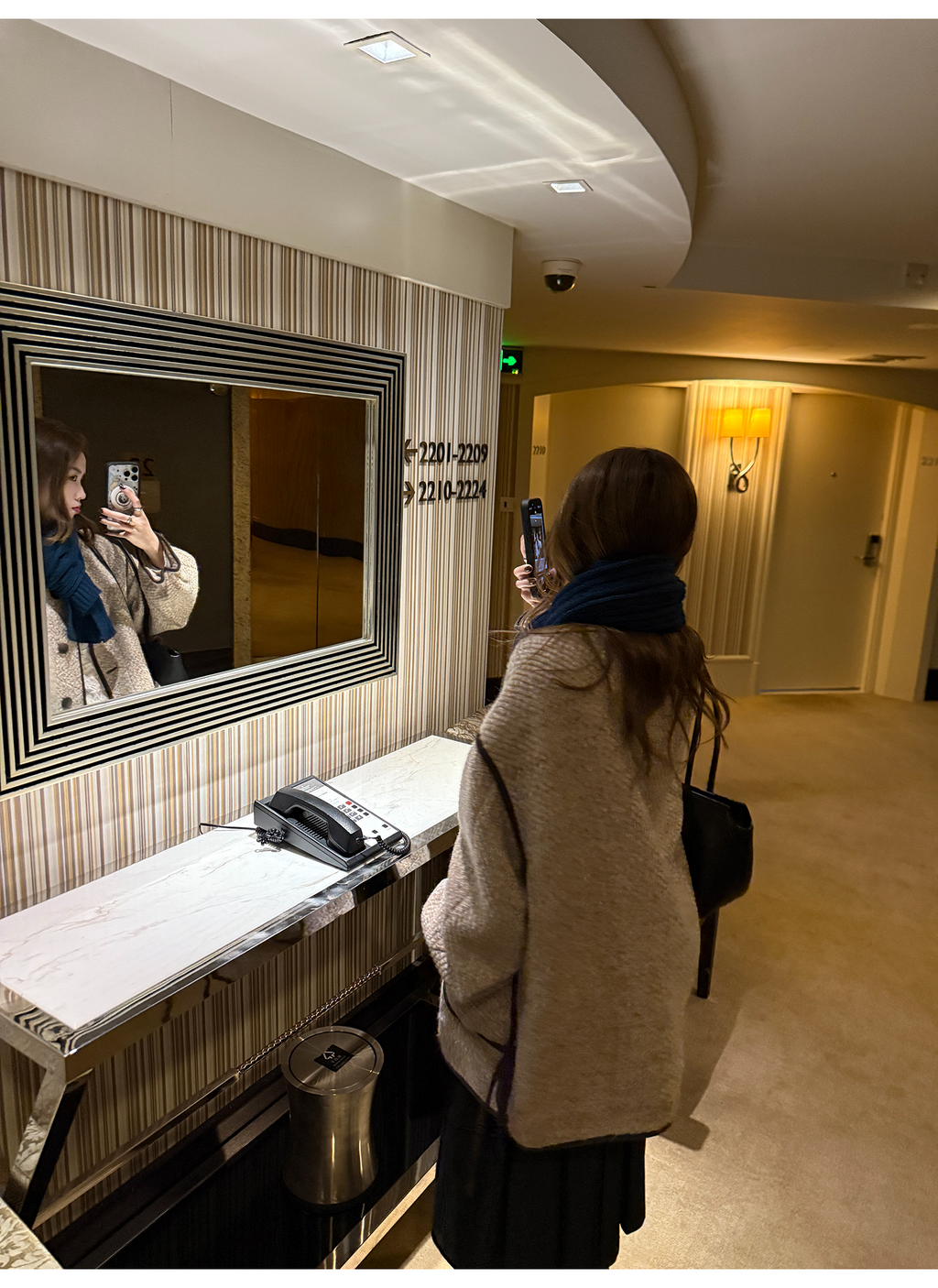 LelyMooch 配色パイピング ループウールジャケット　LEM278