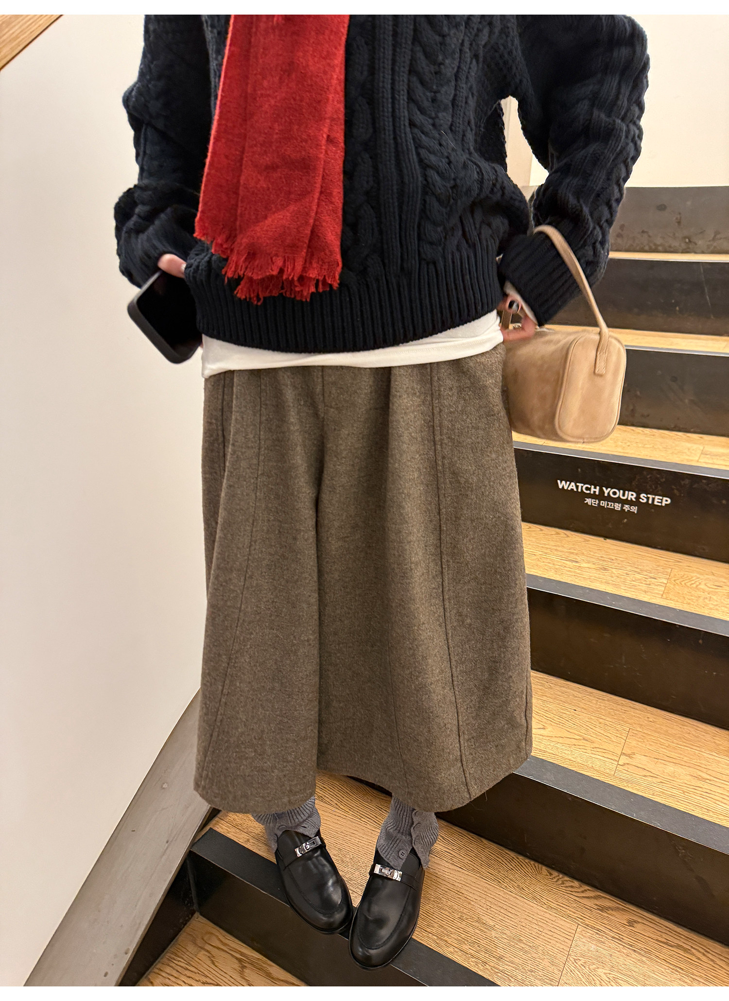 LelyMooch ブラウン系 ウール混 バルーンパンツ  LEM311