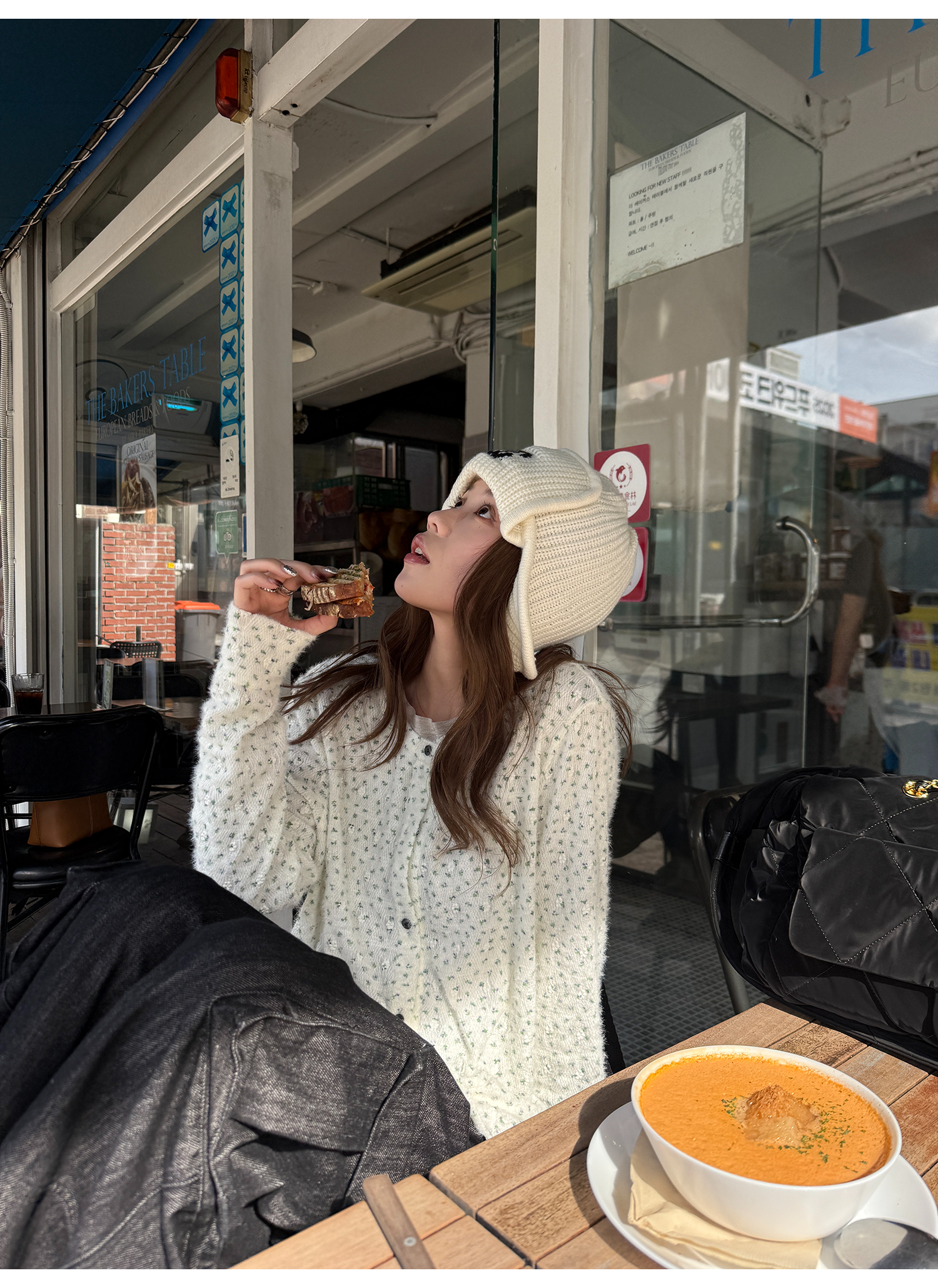 LelyMooch 花柄ふわもちニット　LEM254