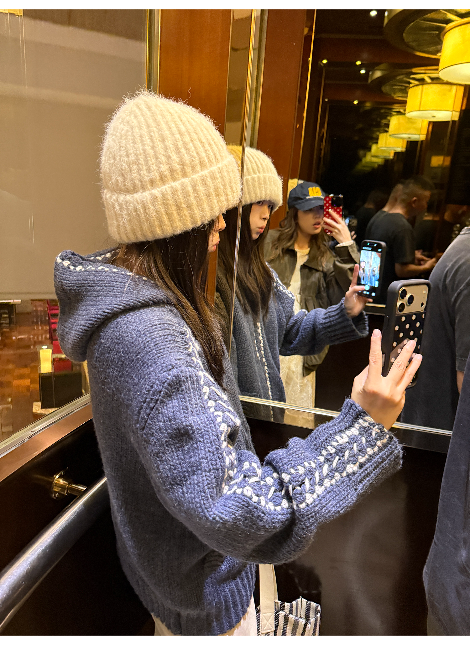 LelyMooch ケーブル編み×バイカラーフーディ  LEM246