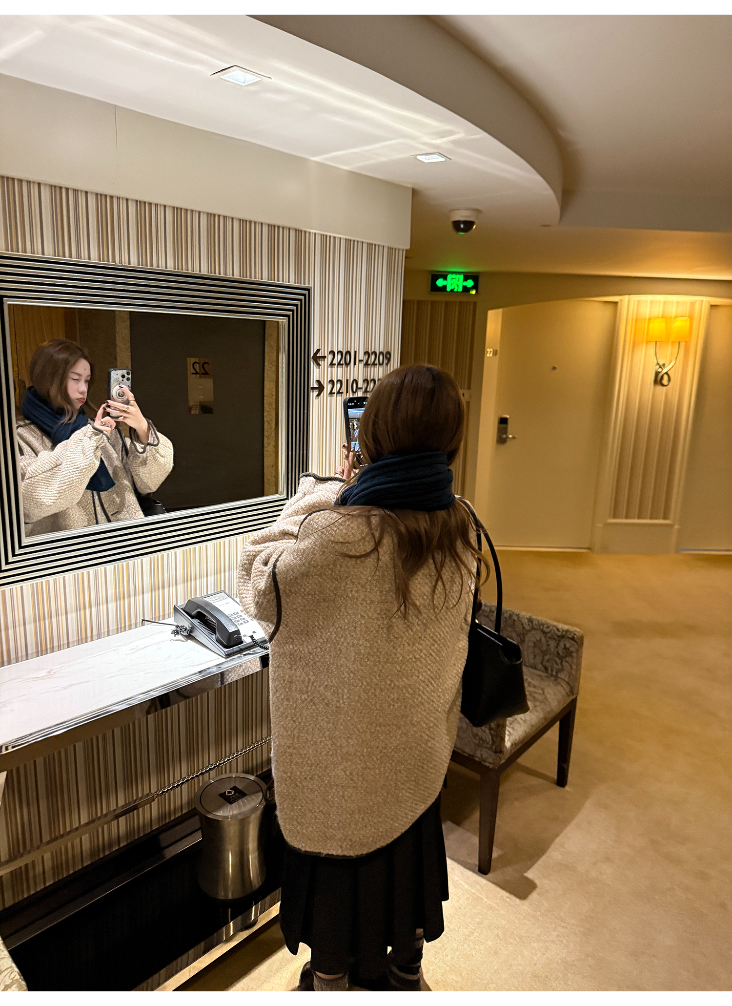 LelyMooch 配色パイピング ループウールジャケット　LEM278