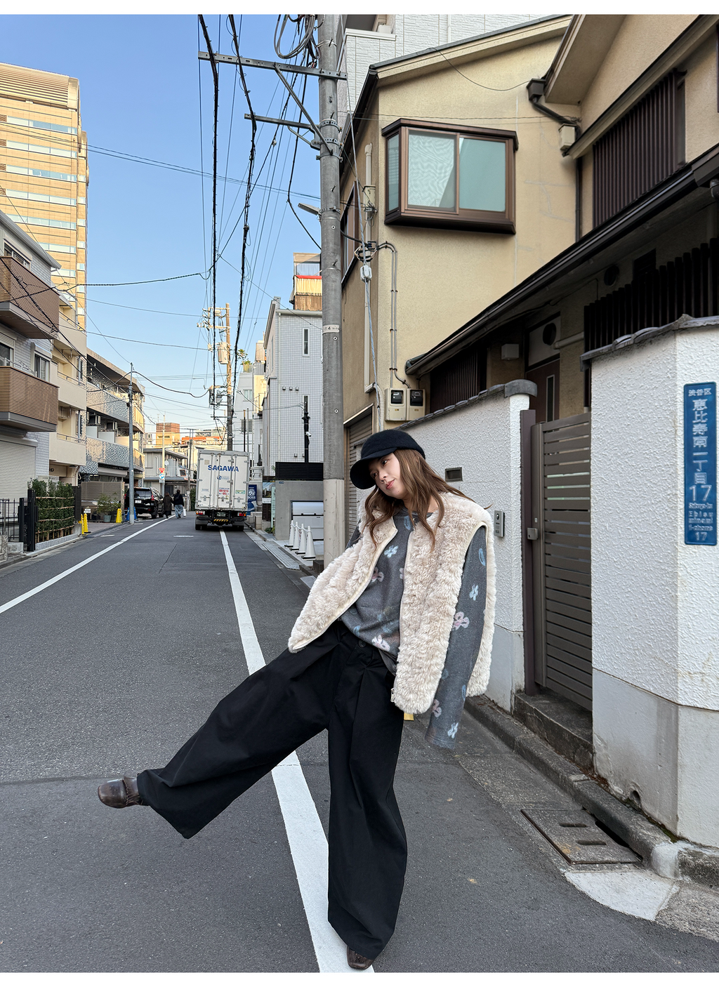 LelyMooch エコファー×ボア リバーシブルショートジレ  LEM279