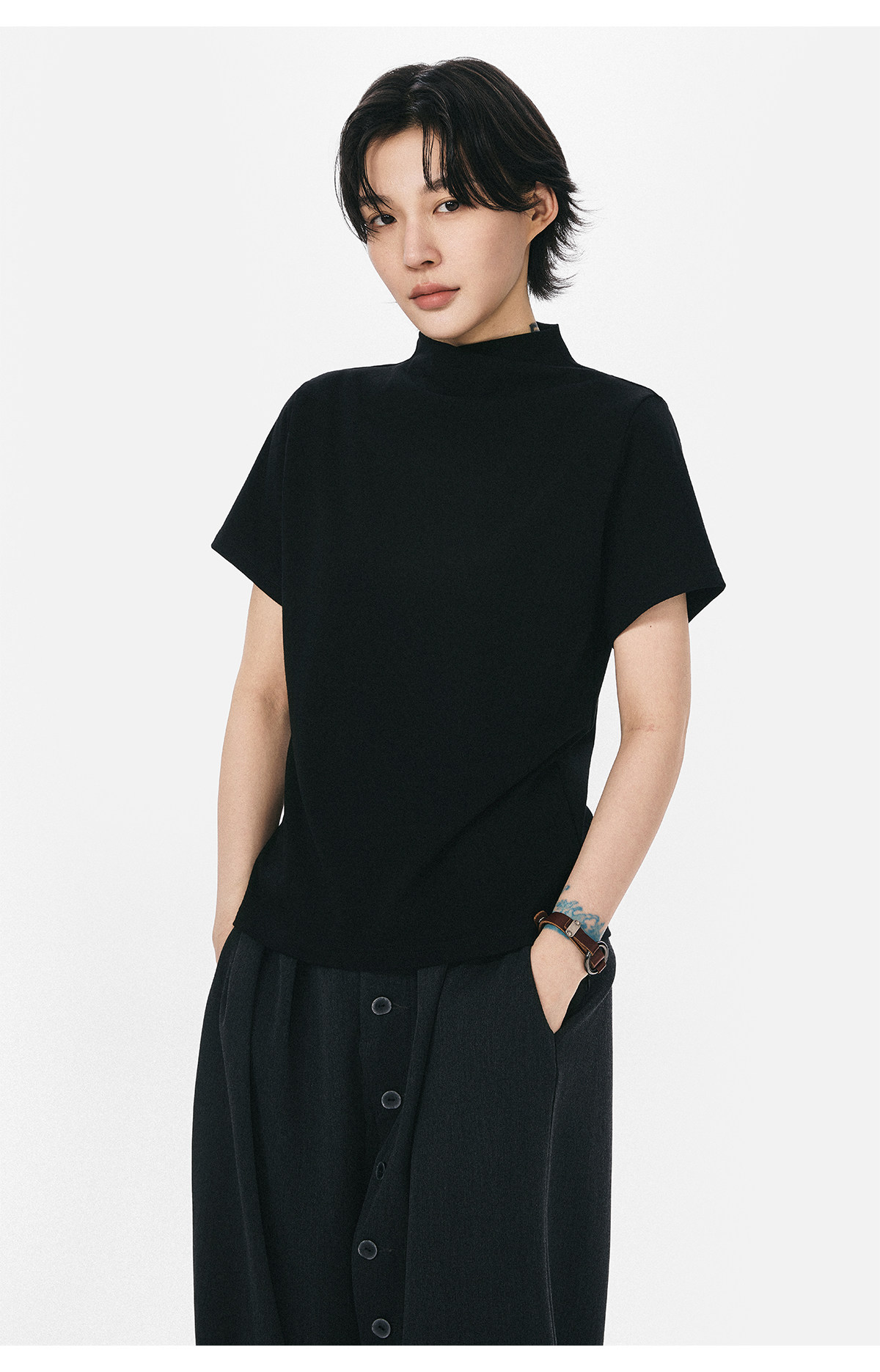 モックネックフレンチスリーブTシャツ  LOM073