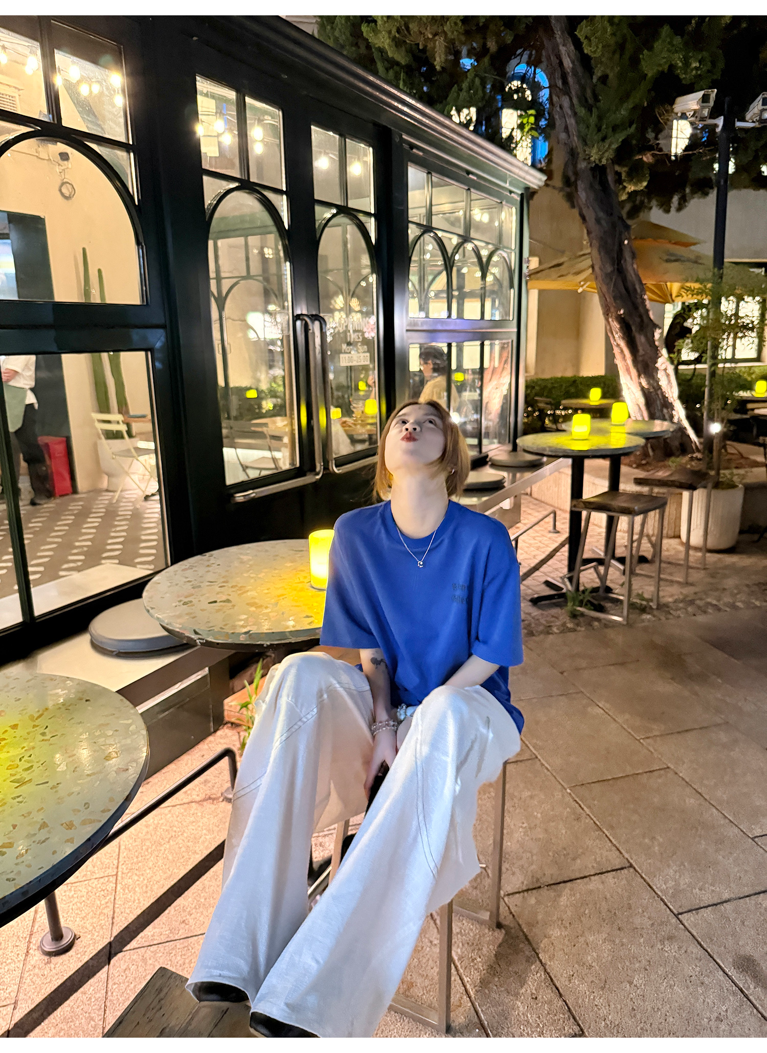 LelyMooch クラインブルー×スタッズTシャツ｜2色展開  LEM194