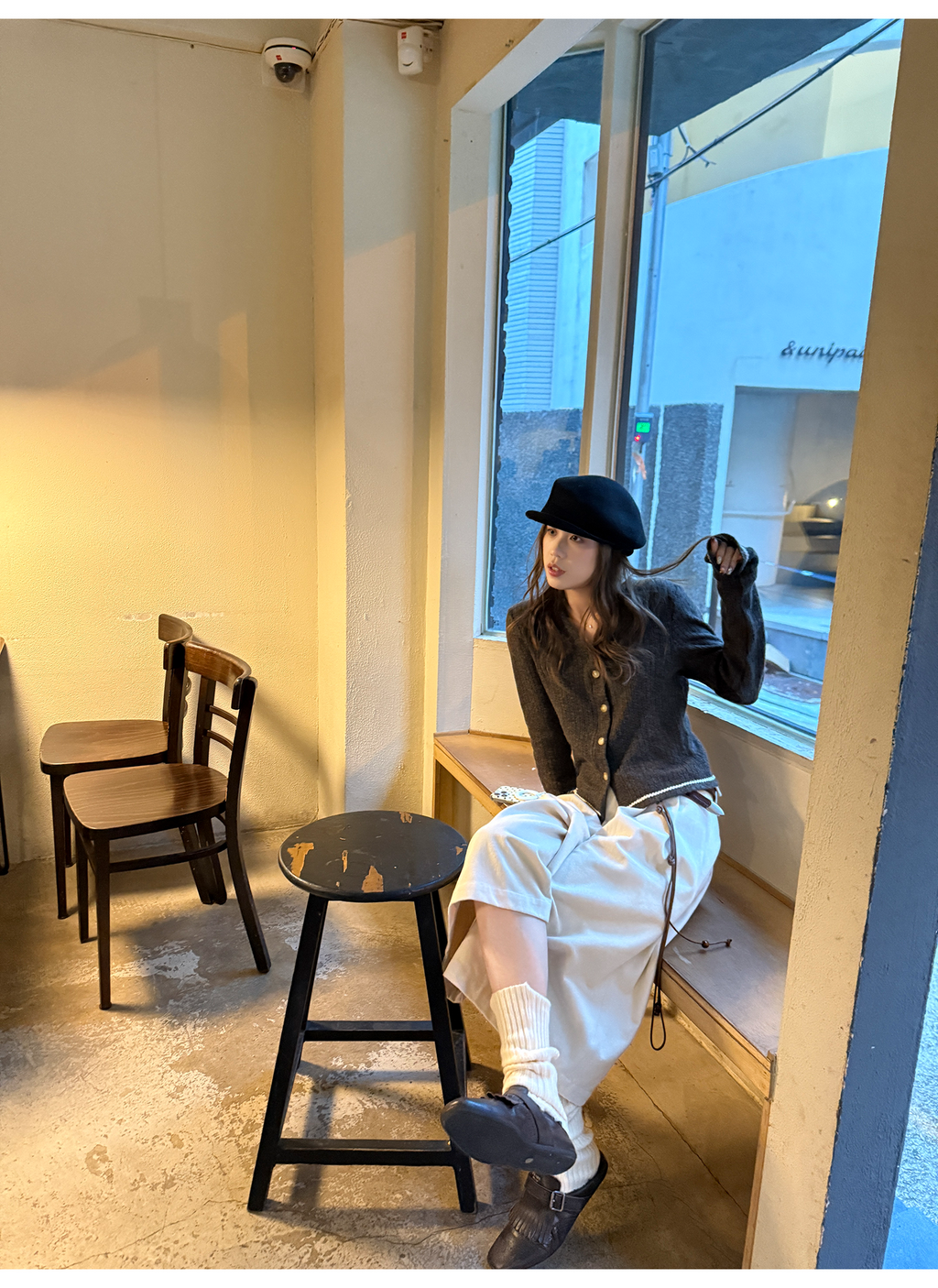 LelyMooch 起毛コットン ベージュクロップドパンツ  LEM255