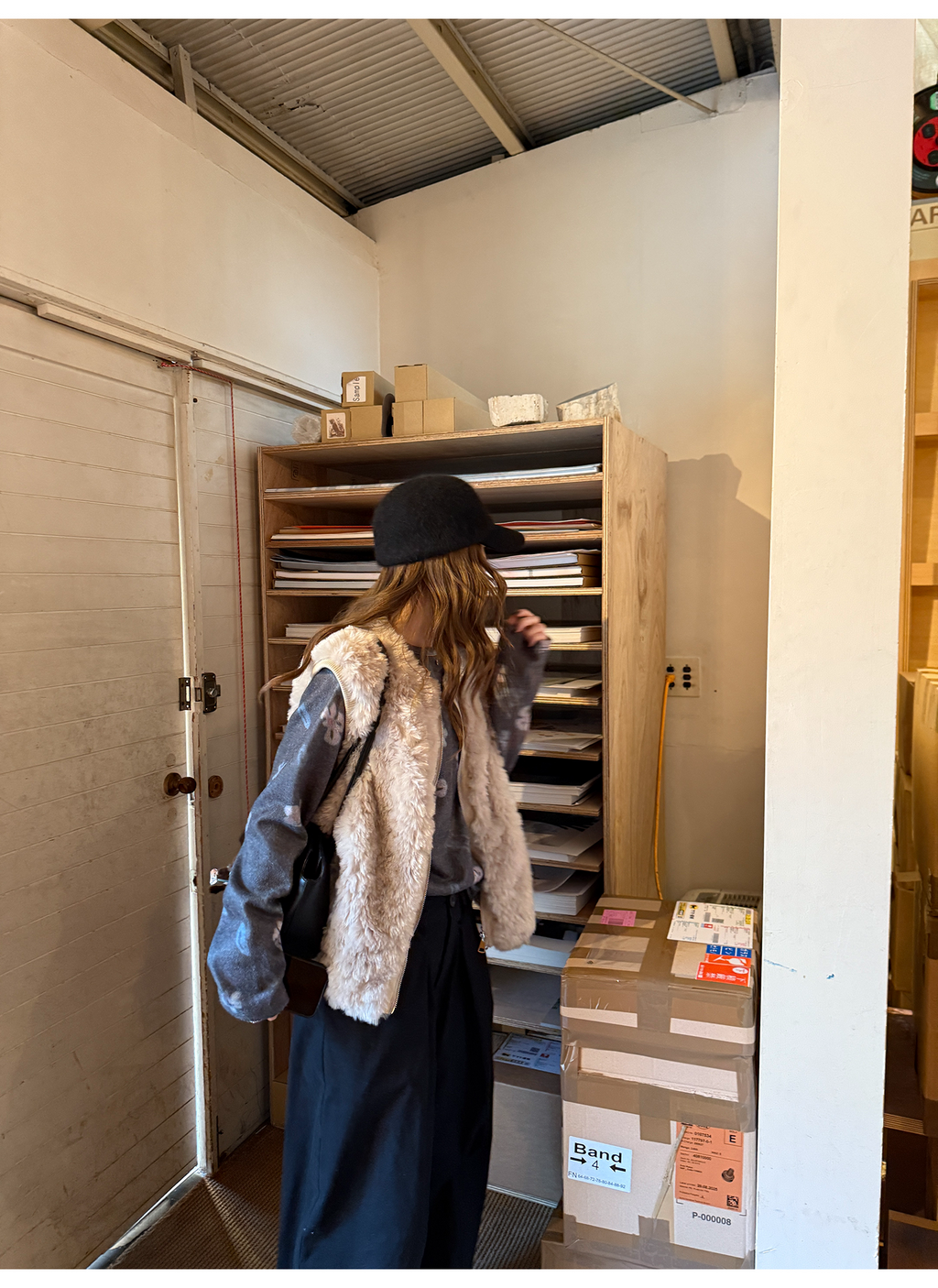 LelyMooch エコファー×ボア リバーシブルショートジレ  LEM279