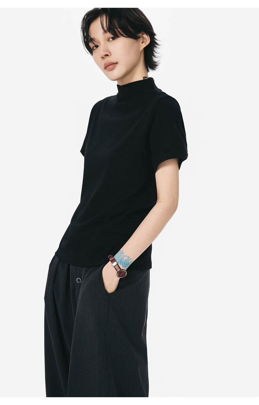 モックネックフレンチスリーブTシャツ  LOM073