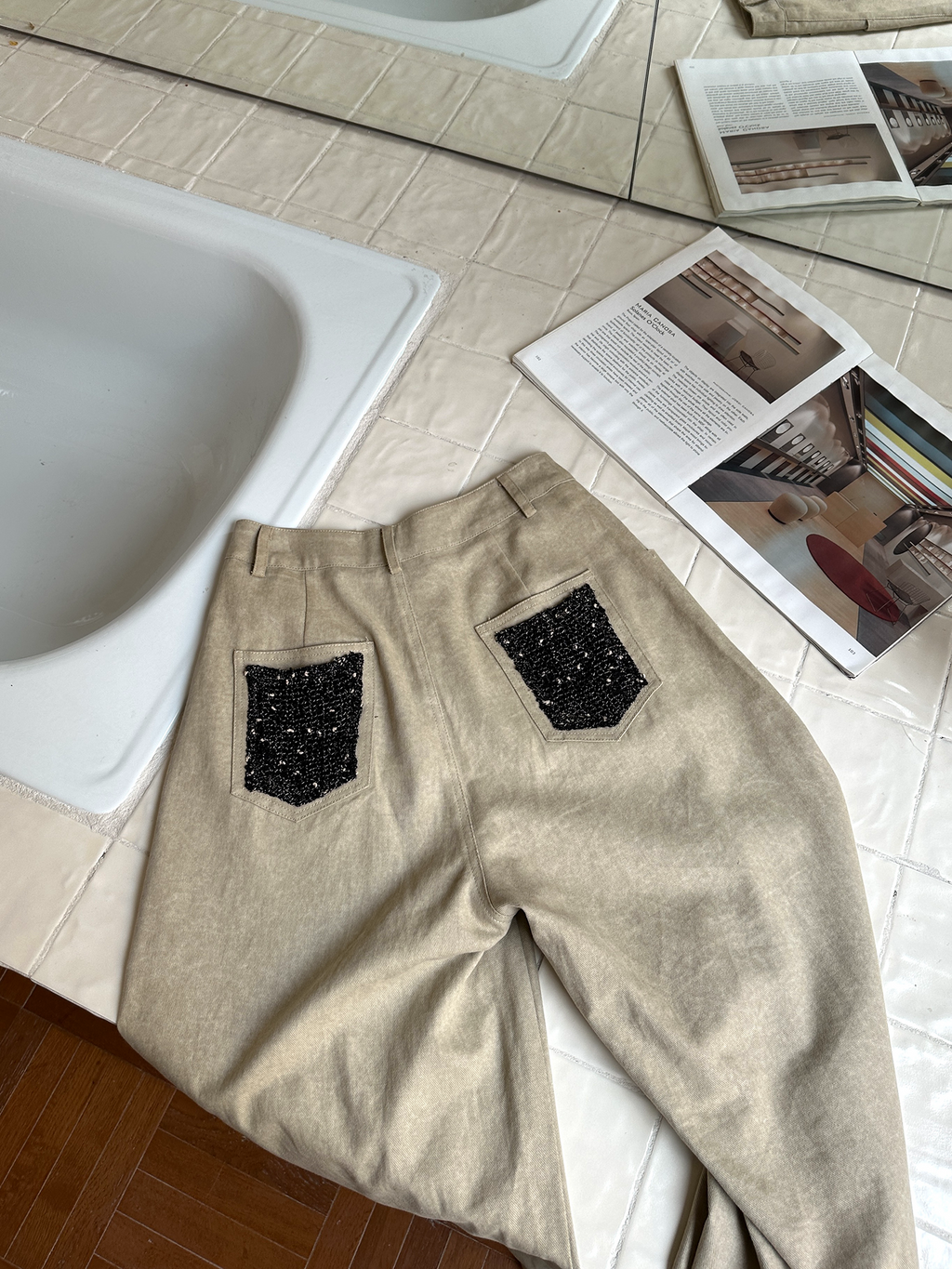 LelyMooch  定番で合わせやすい✨バックポケット パンツ  LEM170
