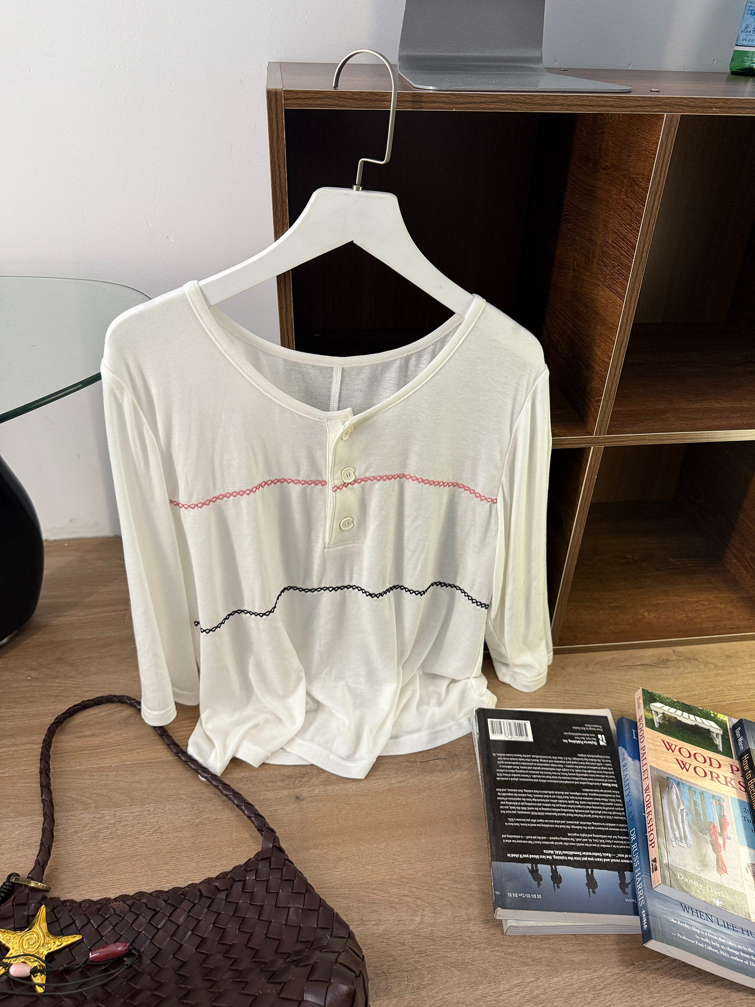 LelyMooch シアー素材×配色ステッチ ヘンリーネック七分袖  LEM178