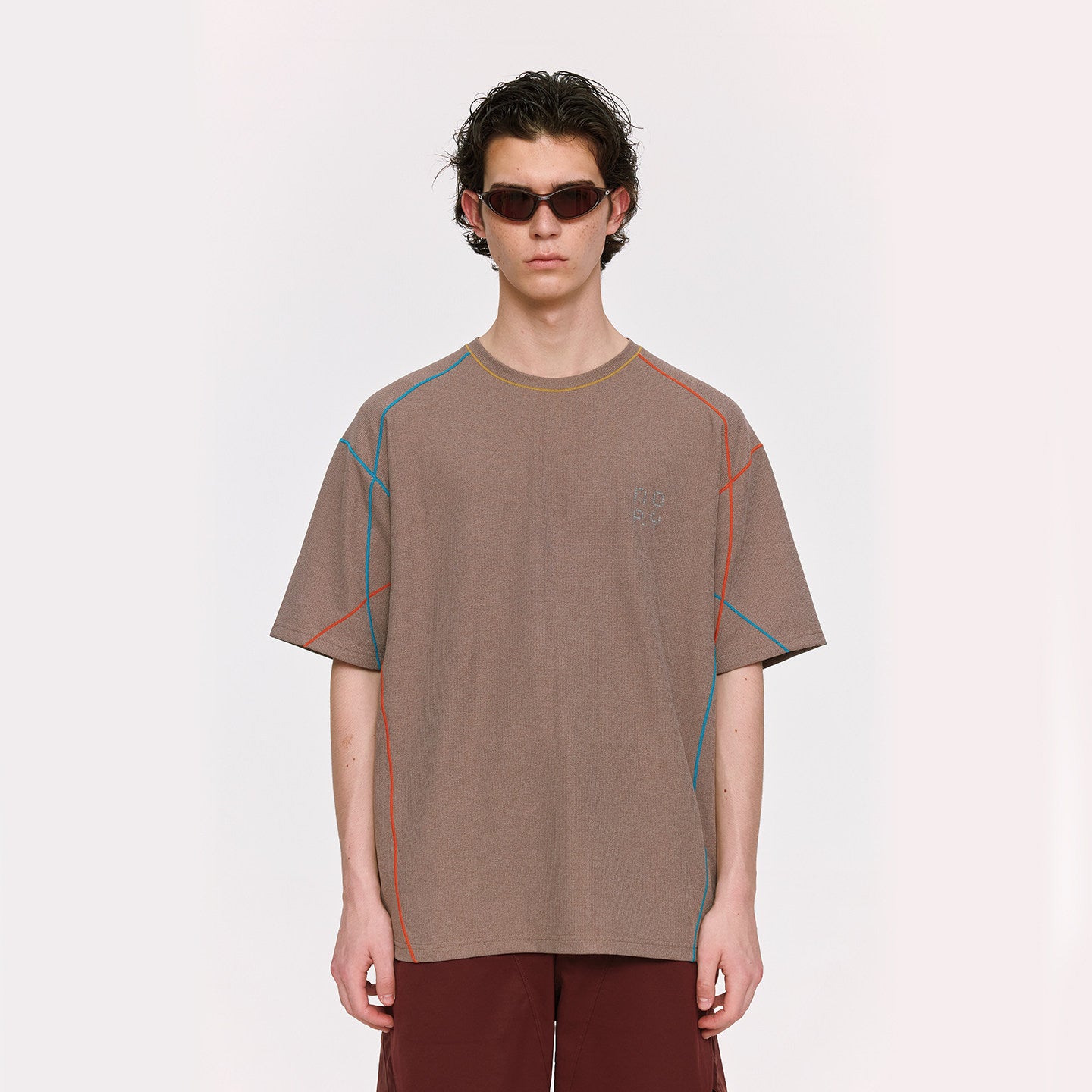 ゆったり着られる 配色ステッチ半袖Tシャツ  LOM074