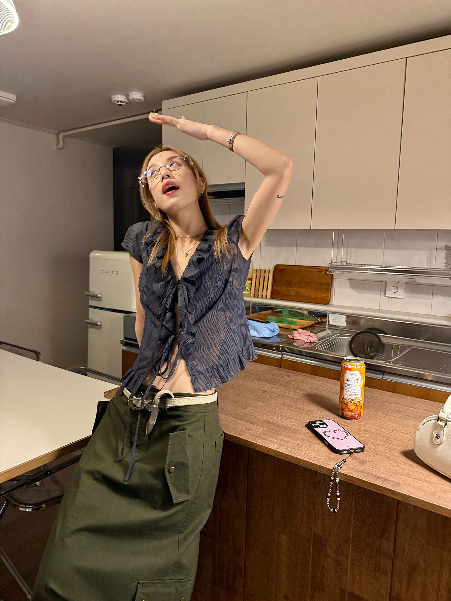 LelyMooch くしゅくしゅ涼感チェック フリルシャツ  LEM175