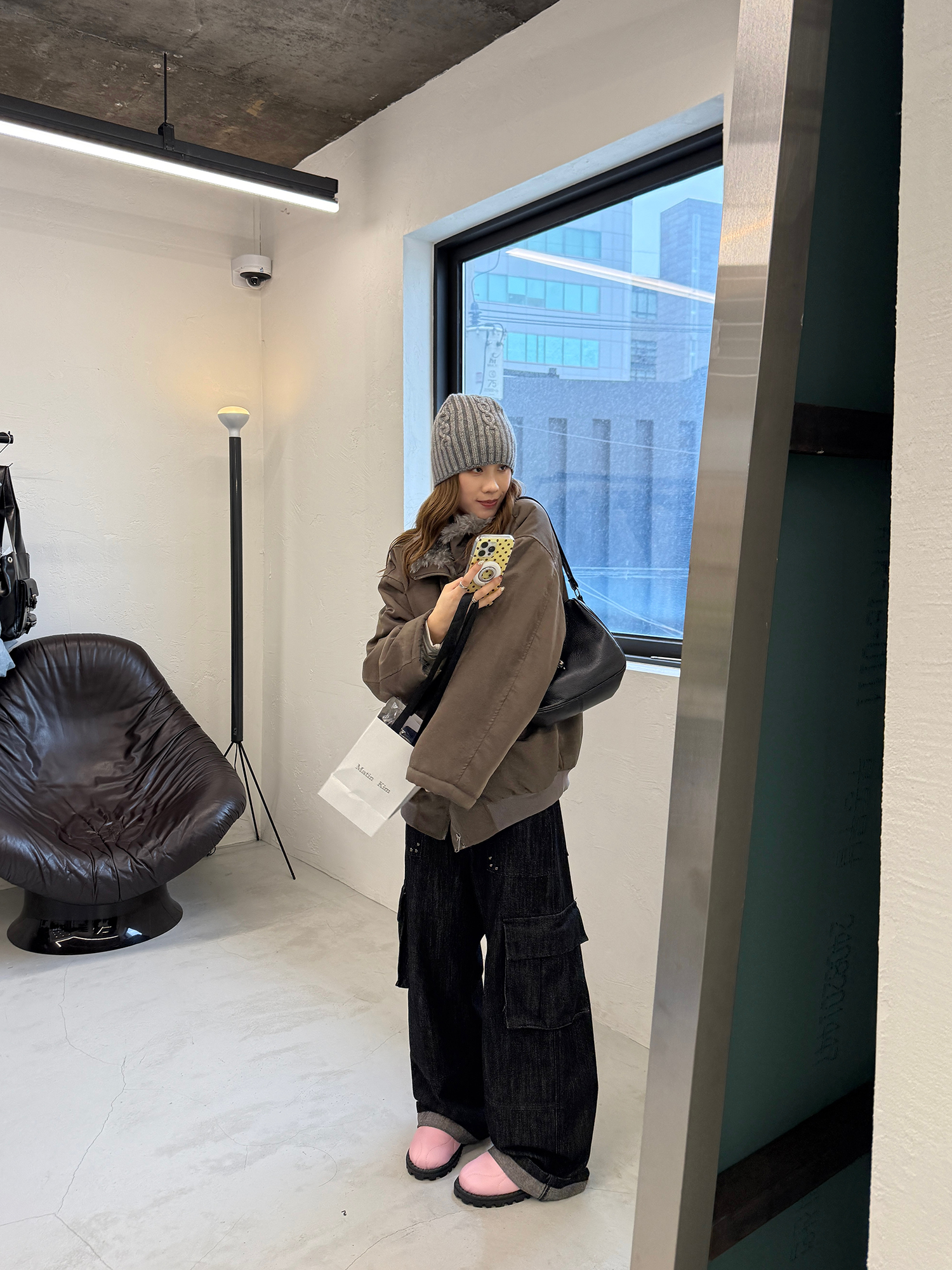 LelyMooch セルビッジ黒デニムパンツ　LEM257