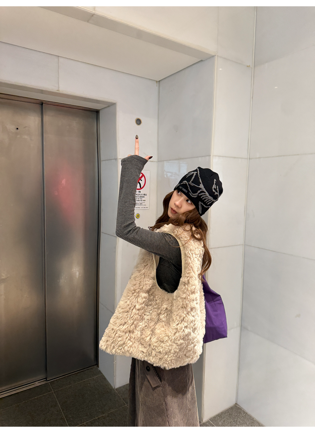 LelyMooch エコファー×ボア リバーシブルショートジレ  LEM279