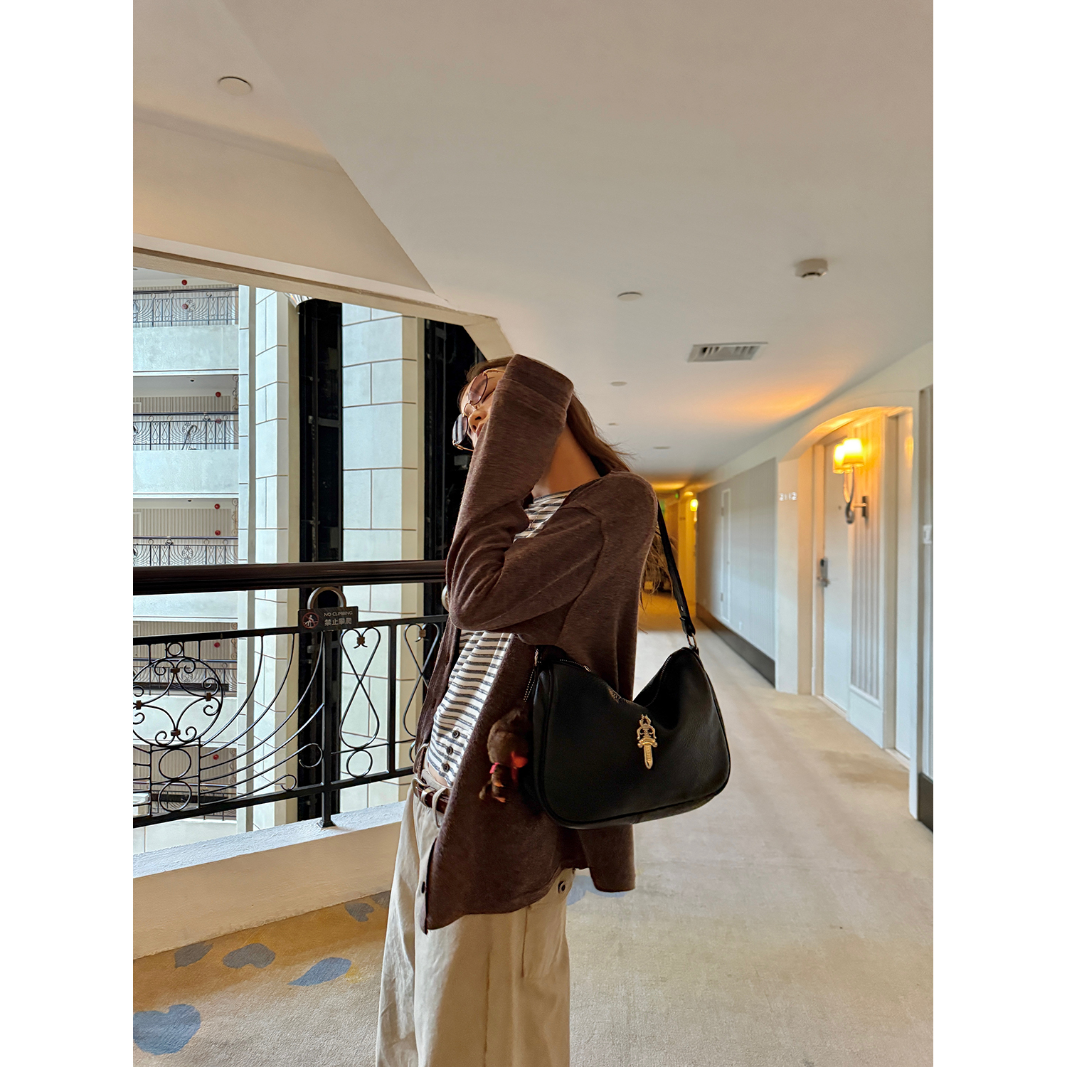 LelyMooch Vネック フェイクウールカーディガン 秋LEM234