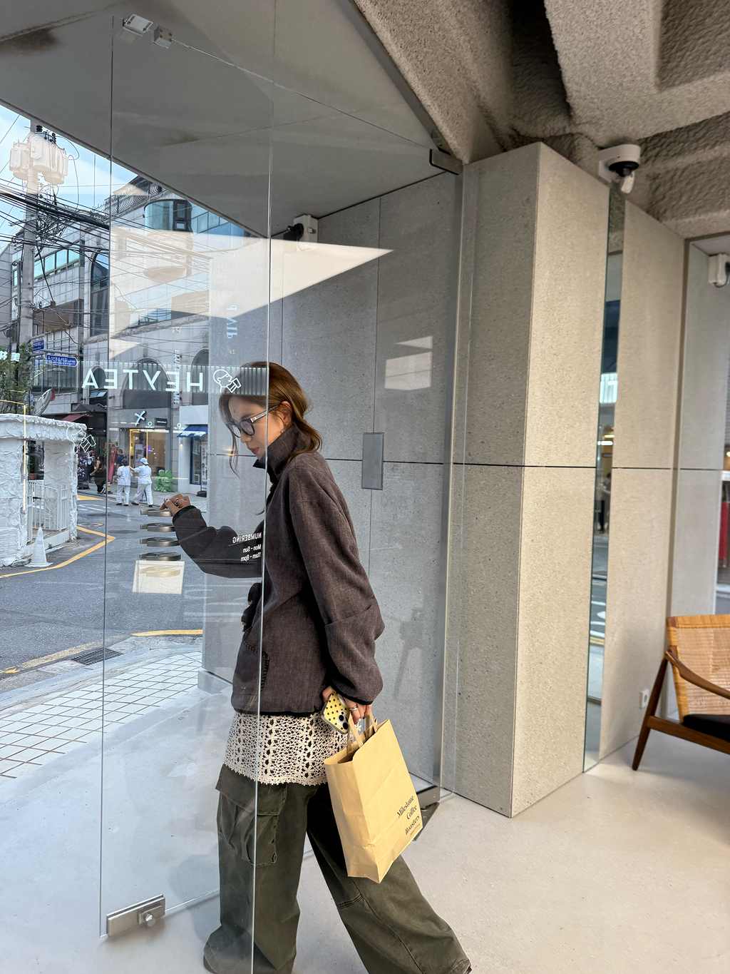 LelyMooch ステッチ入り立ち襟スウェット  LEM253