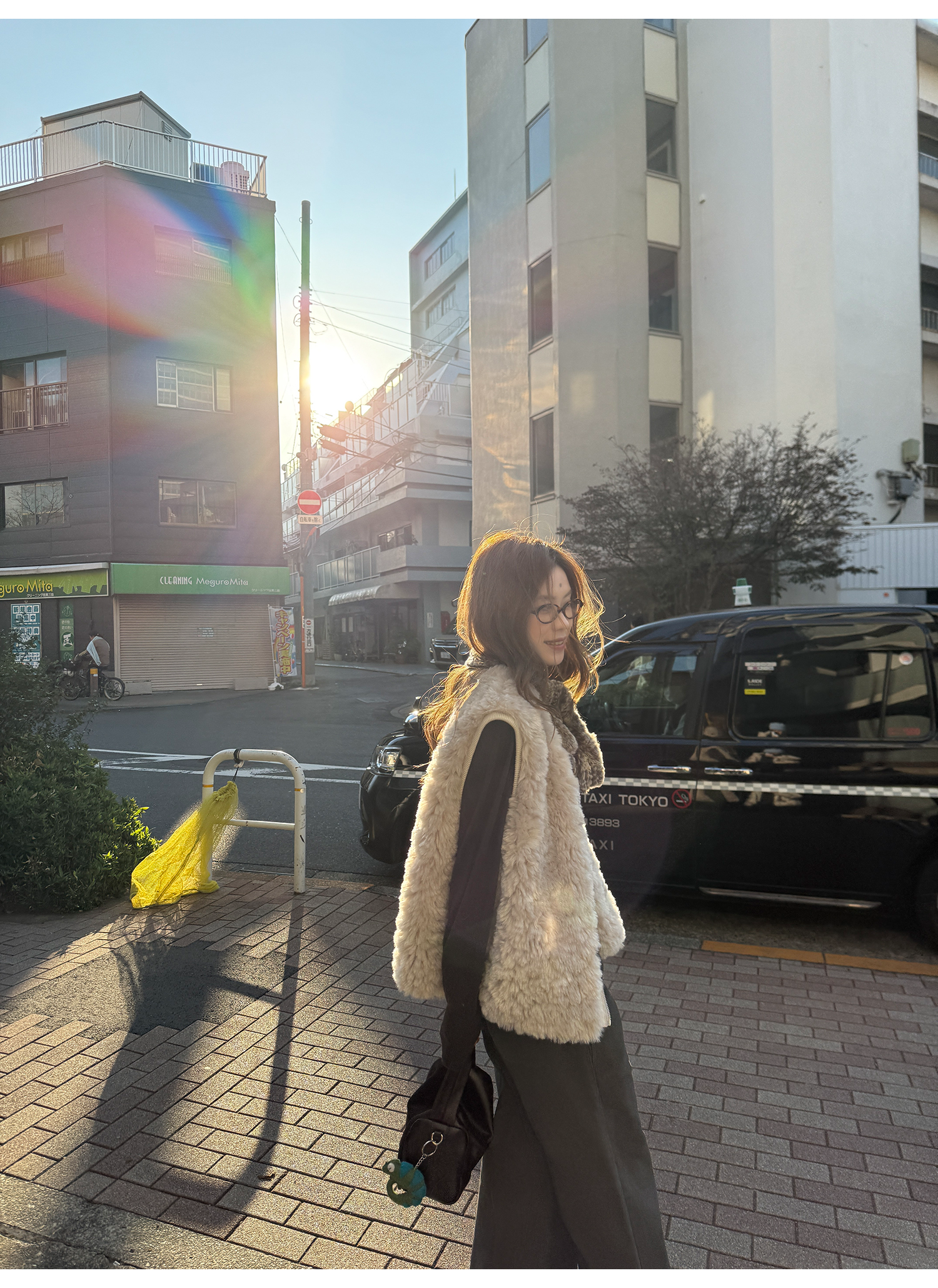 LelyMooch エコファー×ボア リバーシブルショートジレ  LEM279