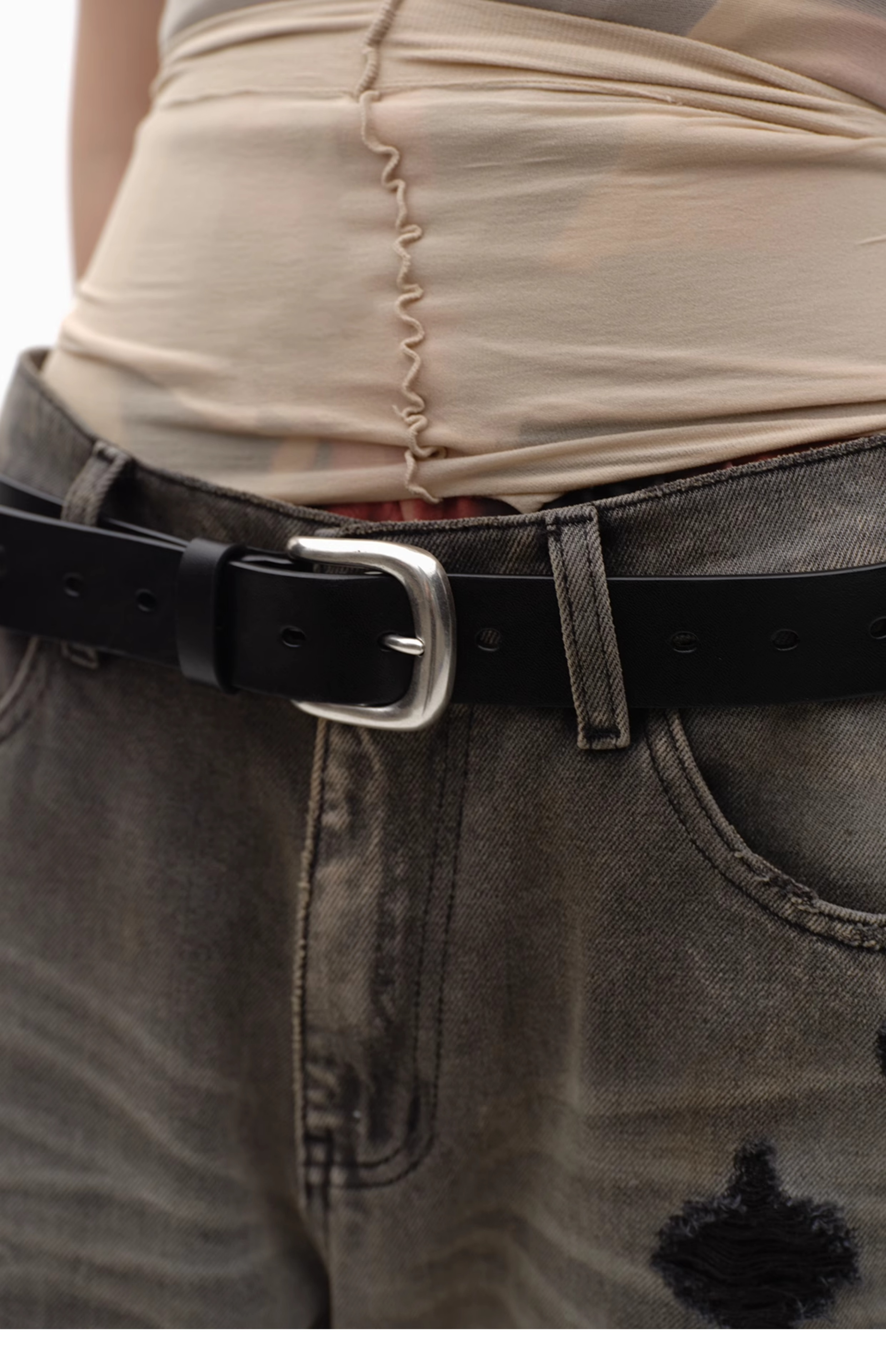 本革チャームベルト🖤ロック＆ストリートコーデにぴったり！  LEM219