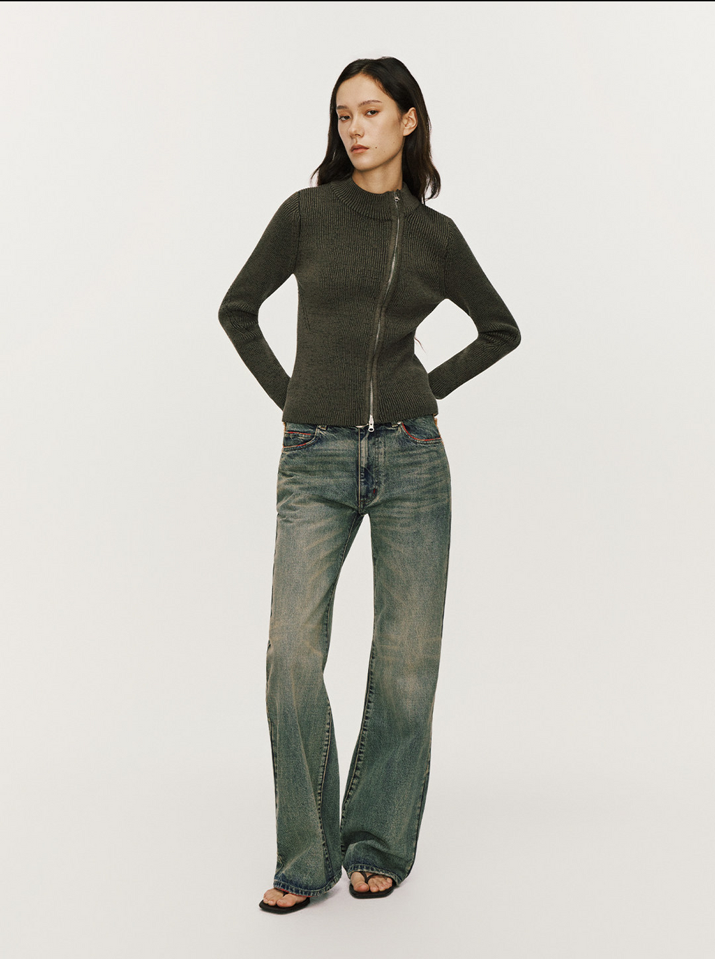 斜めジップ 半ハイネック 構築ニット  LOM036