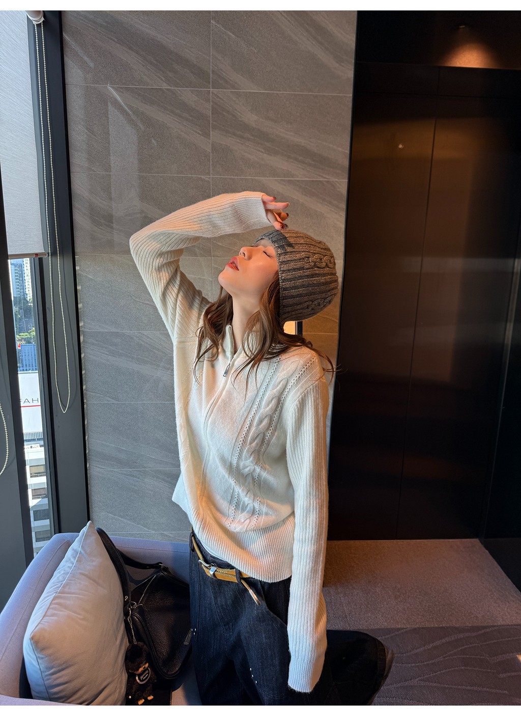 LelyMooch ウール100% ケーブルジップハイネックニット  LEM260