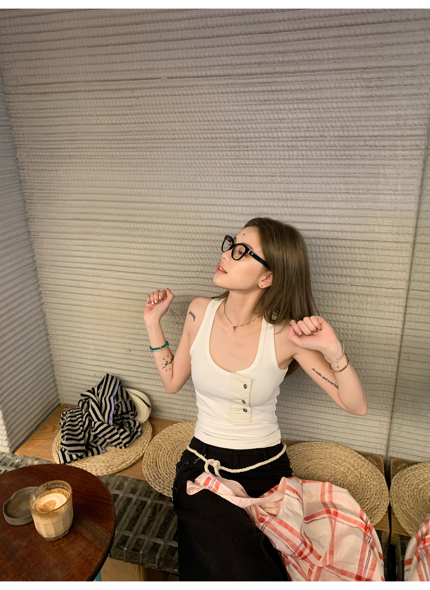 LelyMooch 春夏万能単品　Uネック タンクトップ  LEM122