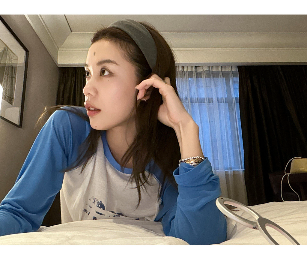 LelyMooch ブルー×ホワイト 配色ロングTシャツ  LEM377