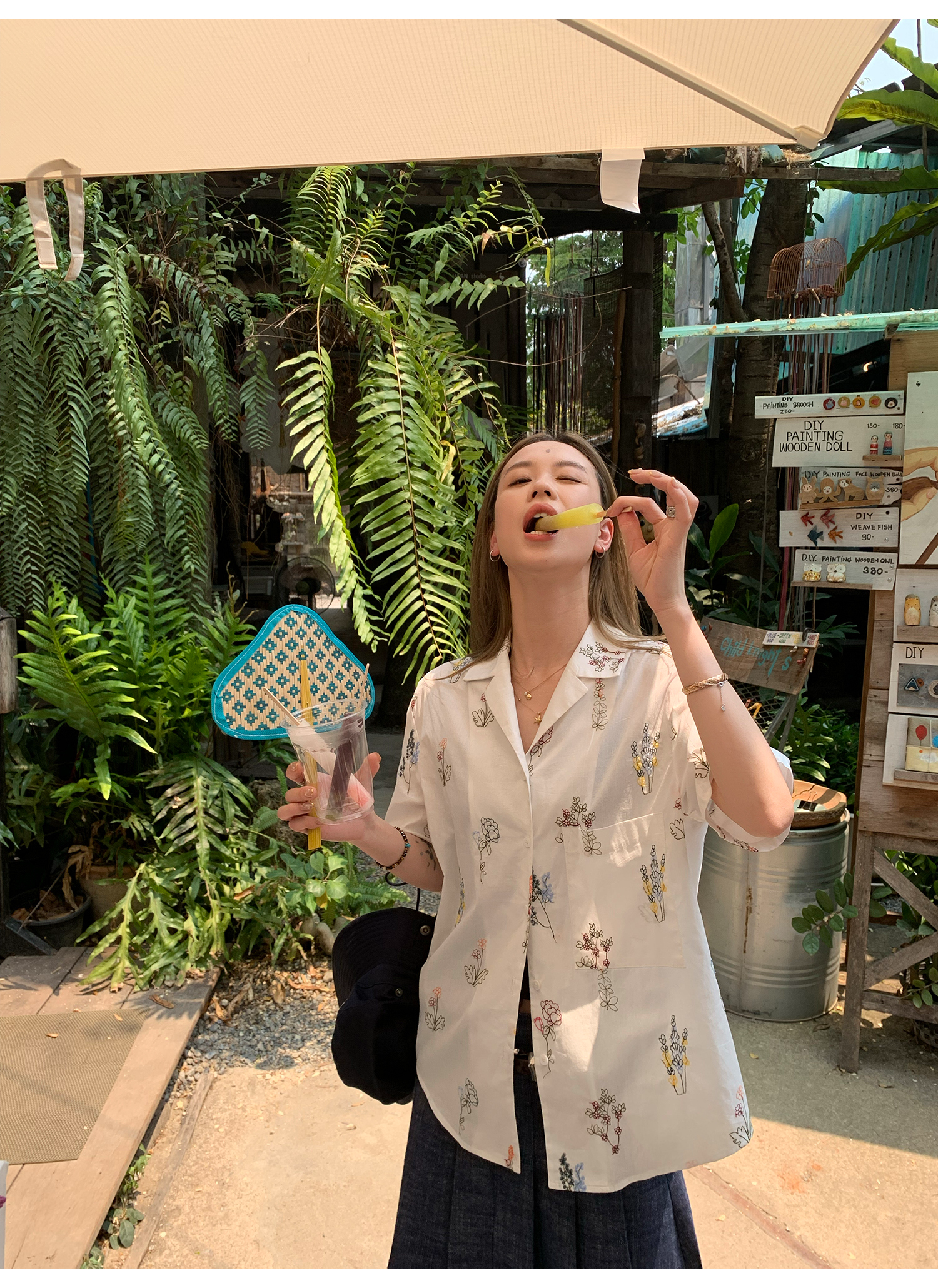 LelyMooch  大人可愛い＊花柄刺繍シャツ  LEM146