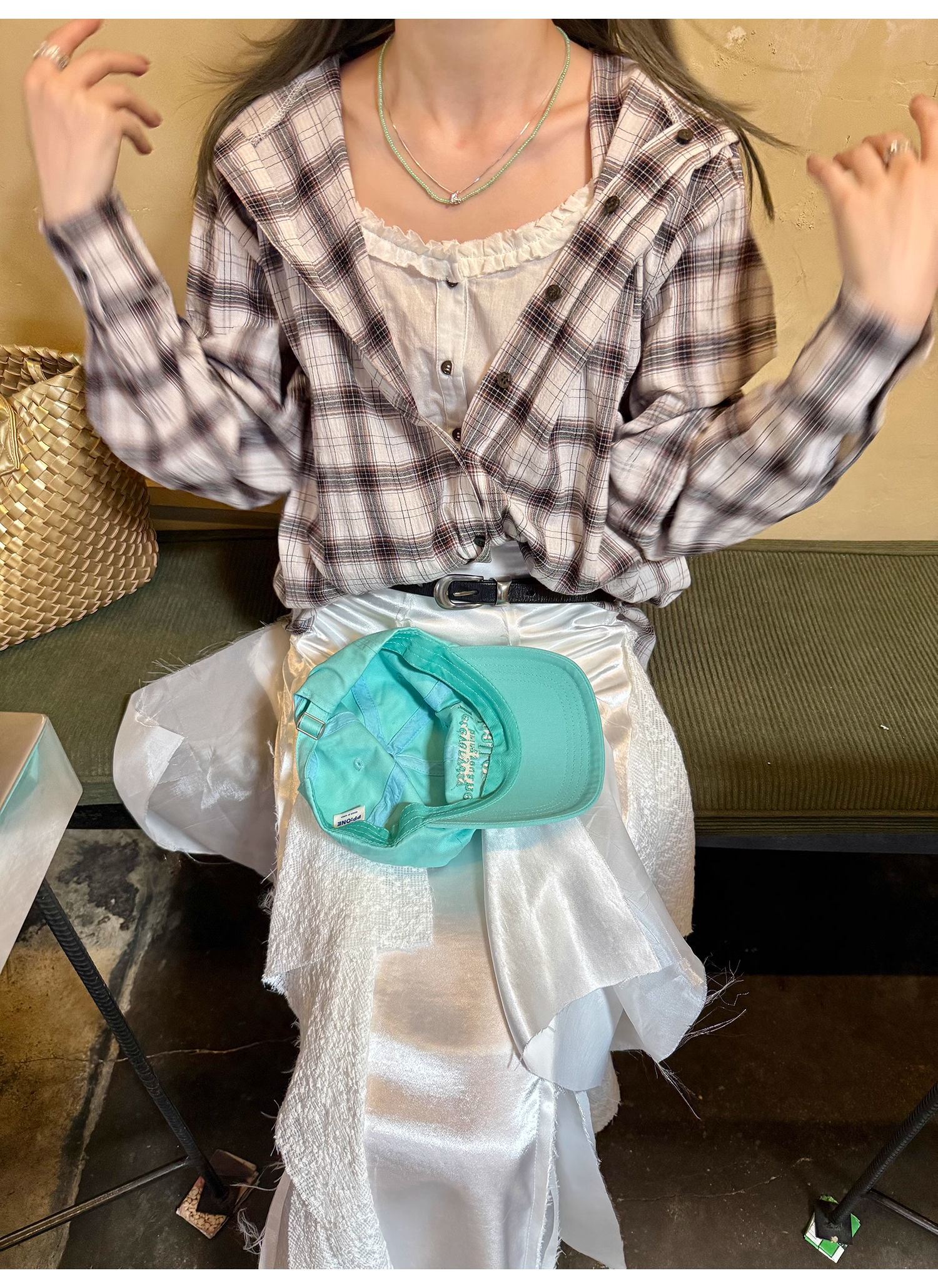 LelyMooch  フード付きミディ丈長袖チェックシャツ  LEM101