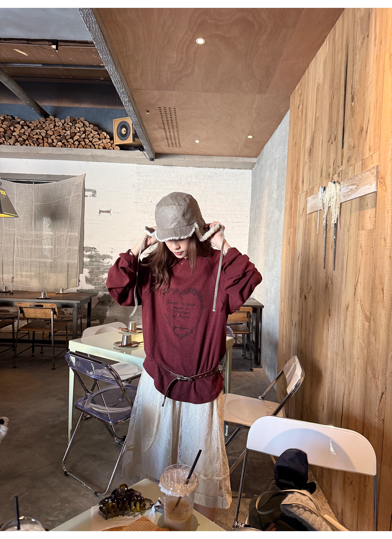 LelyMooch 刺繍ハートのベロアロンT　LEM241