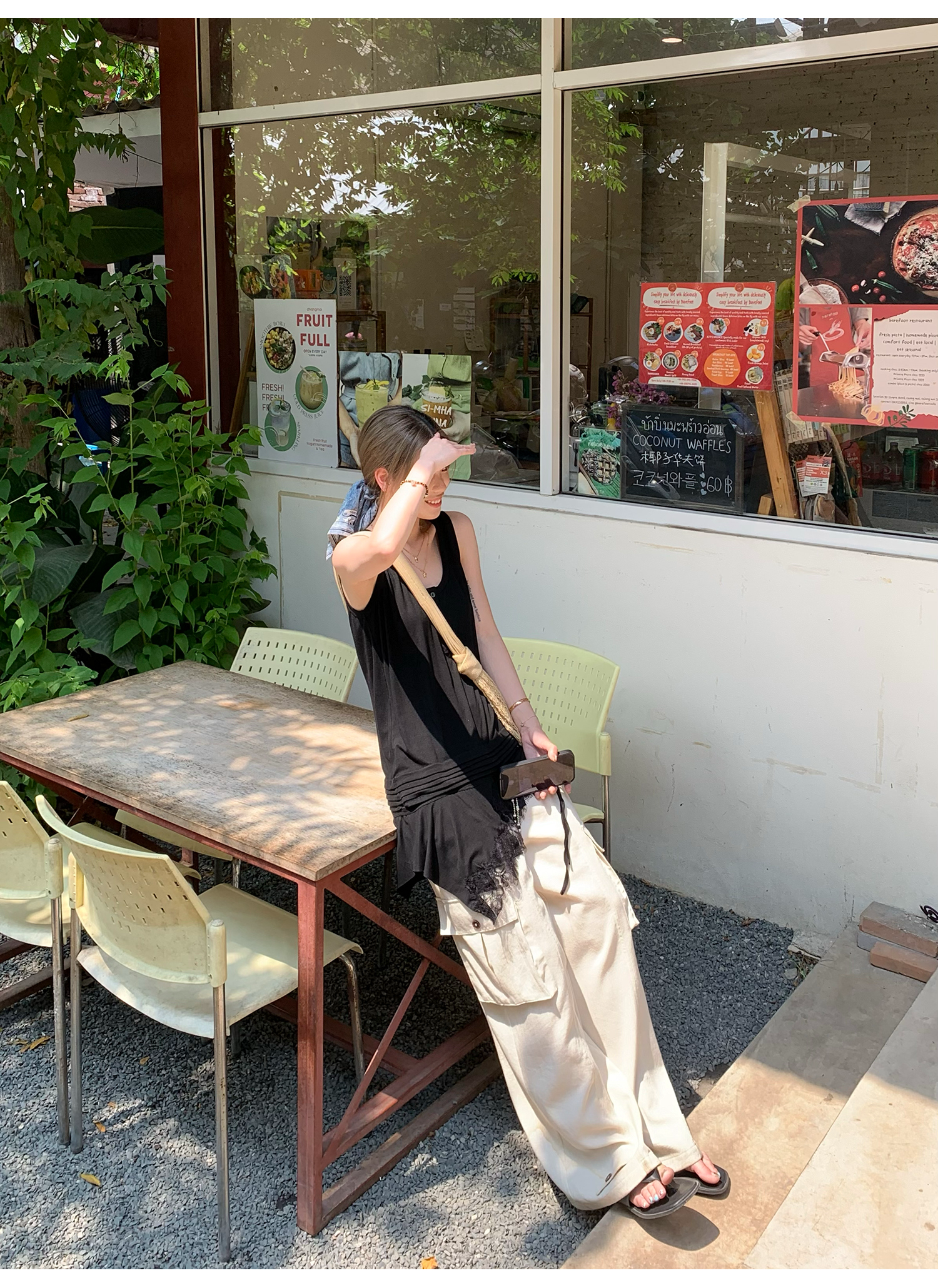 LelyMooch ゆるシルエット×レースタンク｜甘辛MIX  LEM133