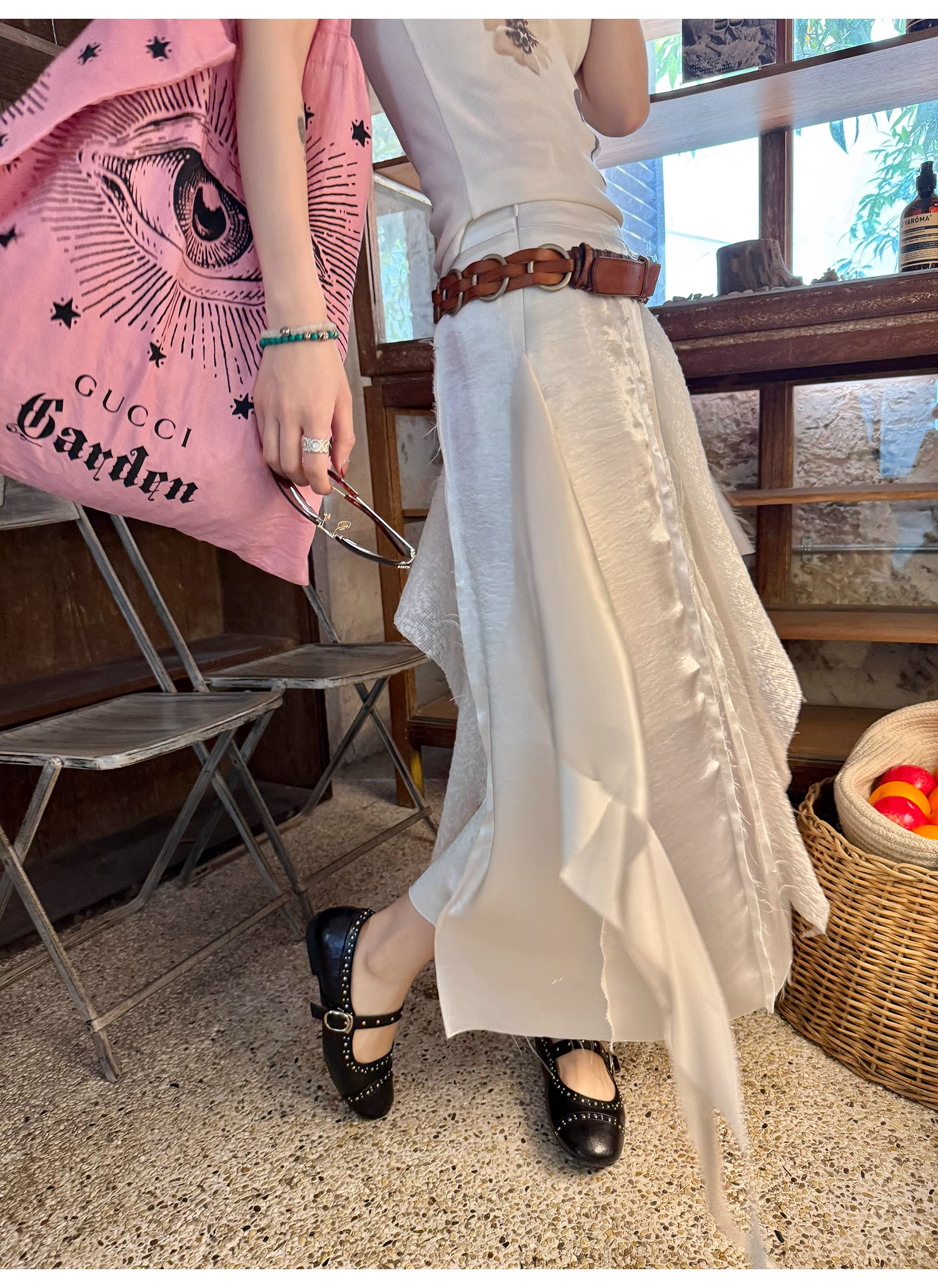 LelyMooch  重厚レース×光沢サテンスカート  LEM097