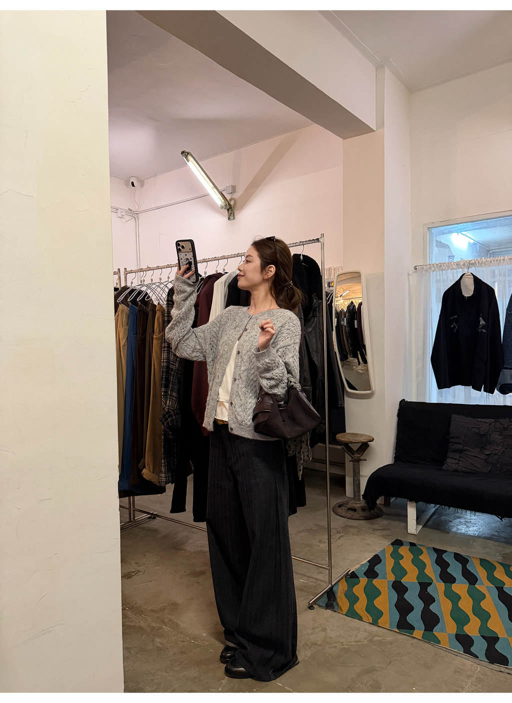 LelyMooch 黒グレー縞柄 すっきりストレートデニム　LEM319