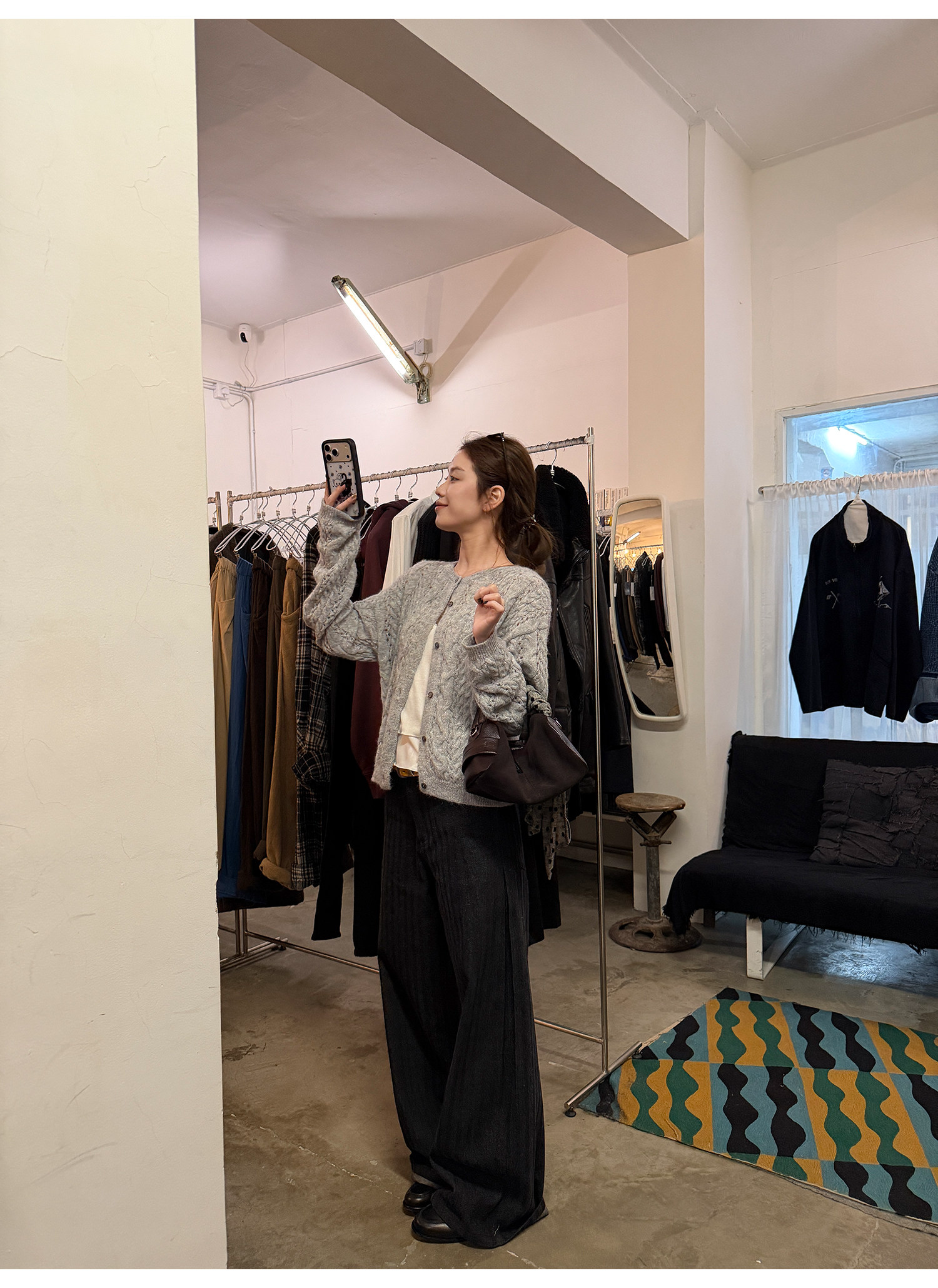 LelyMooch 黒グレー縞柄 すっきりストレートデニム　LEM319