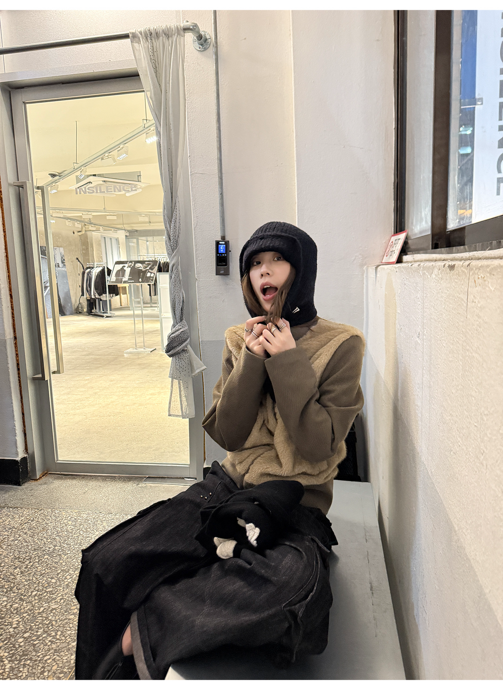 LelyMooch フェイクファー切り替え立ち襟コート  LEM252