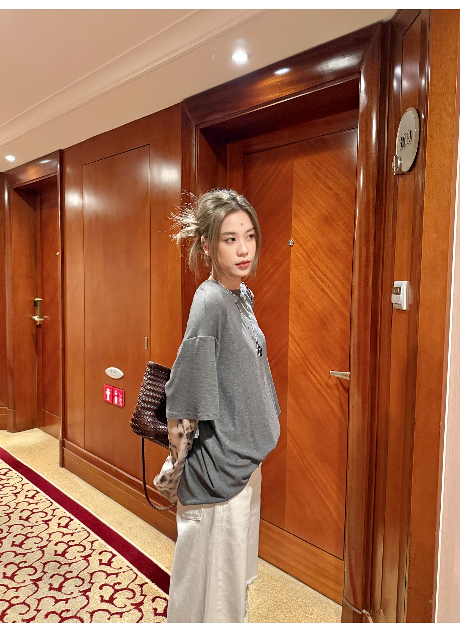 LelyMooch  レオパード柄袖  ロンTシャツ  LEM117