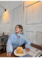 LelyMooch  スポーツカジュアル Vネック刺繍プルオーバー  LEM099