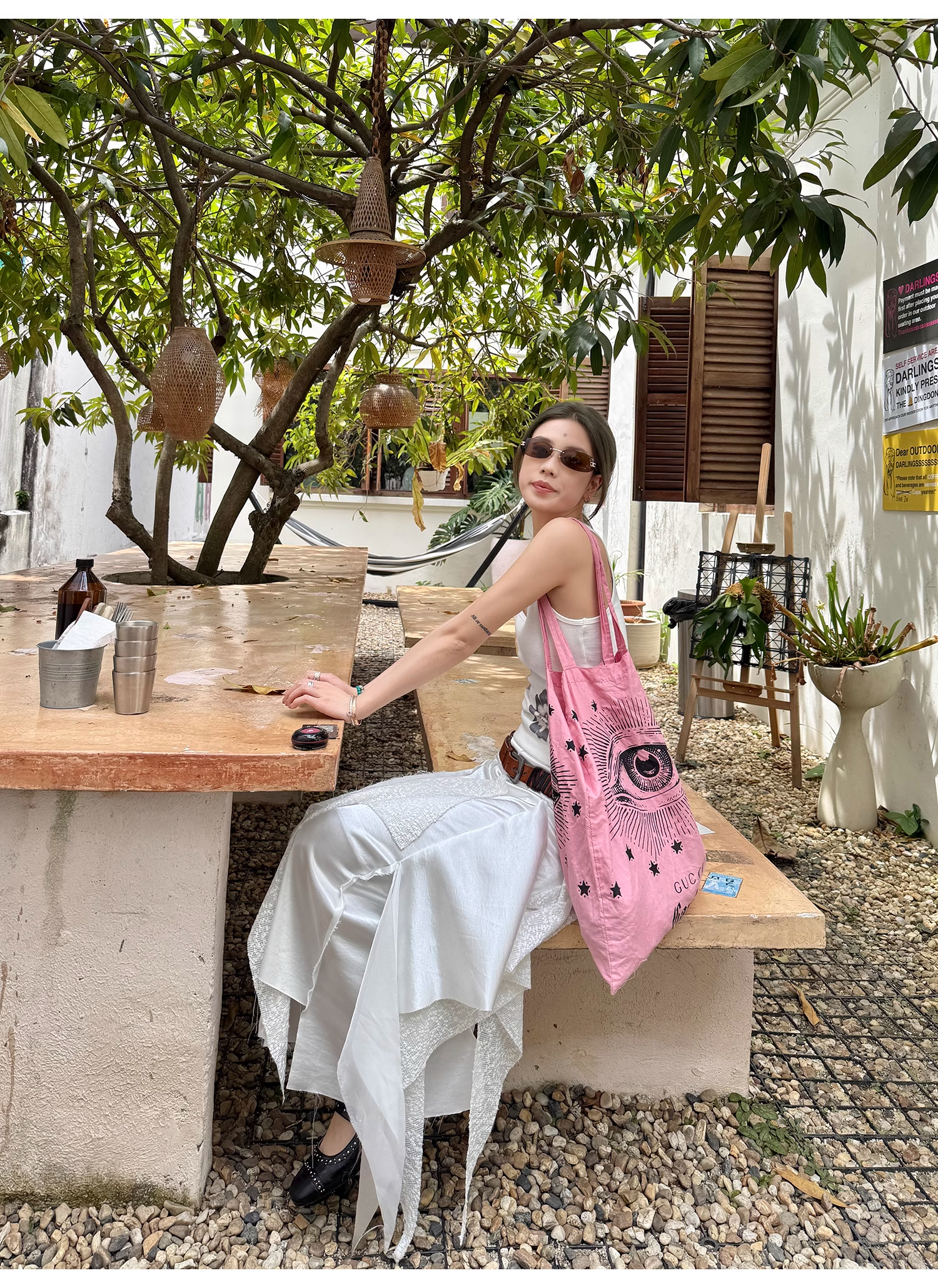 LelyMooch  重厚レース×光沢サテンスカート  LEM097