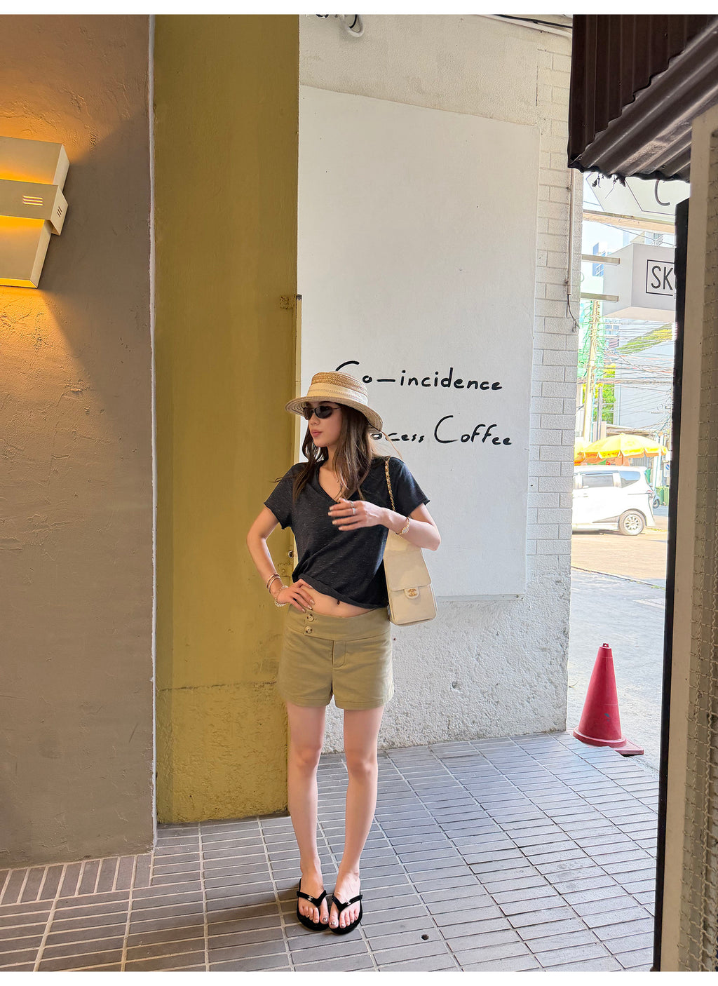 LelyMooch 杢ネイビー Vネック半袖Tシャツ  LEM344